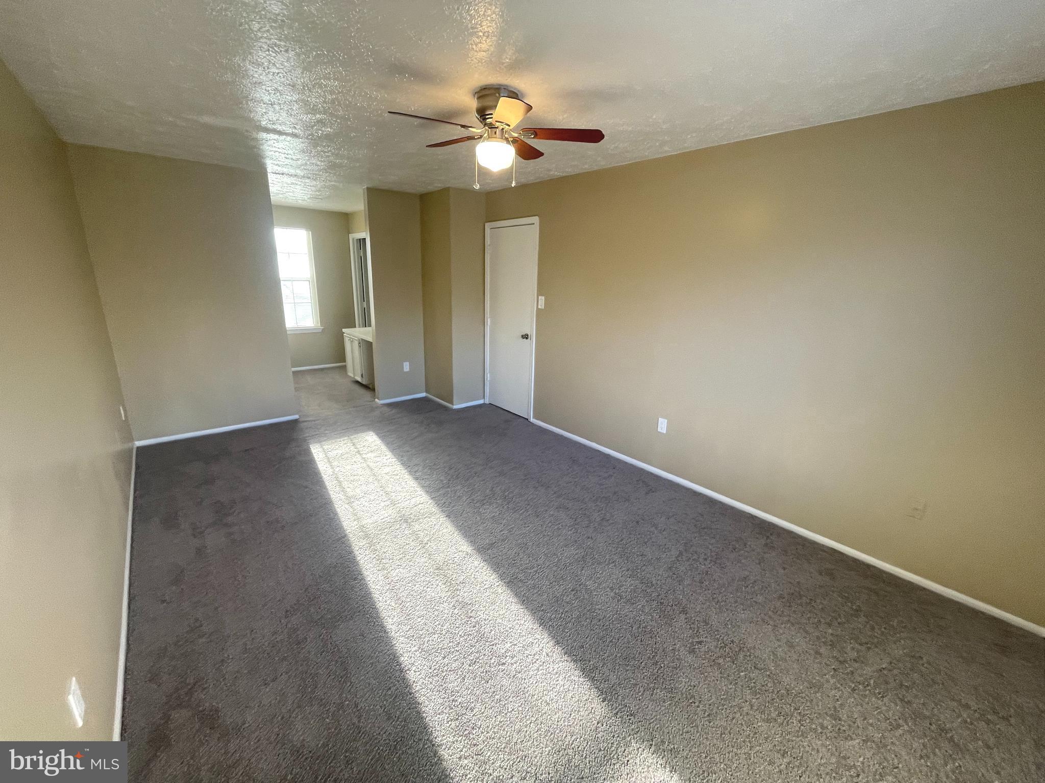 LANCASTER - Residential
