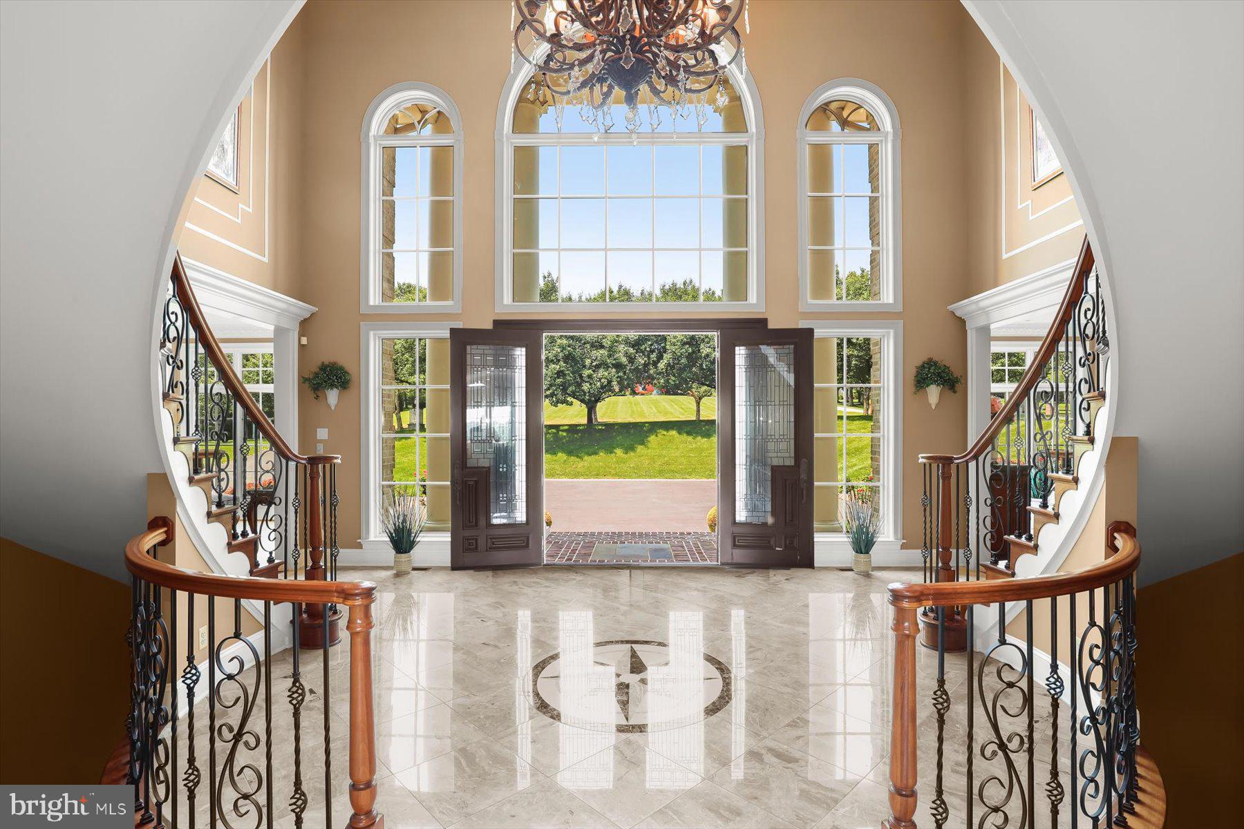 CLARKSVILLE HUNT - Residential