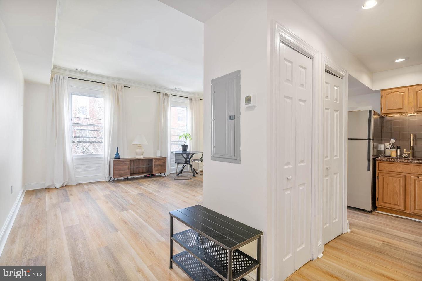 FAIRMOUNT - Residential Lease