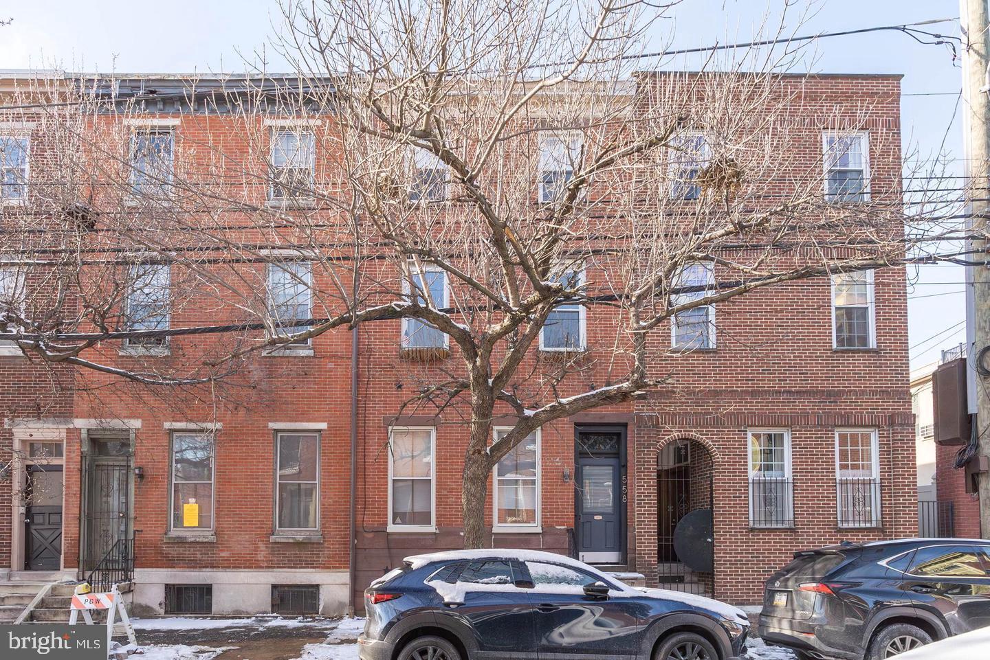 FAIRMOUNT - Residential Lease