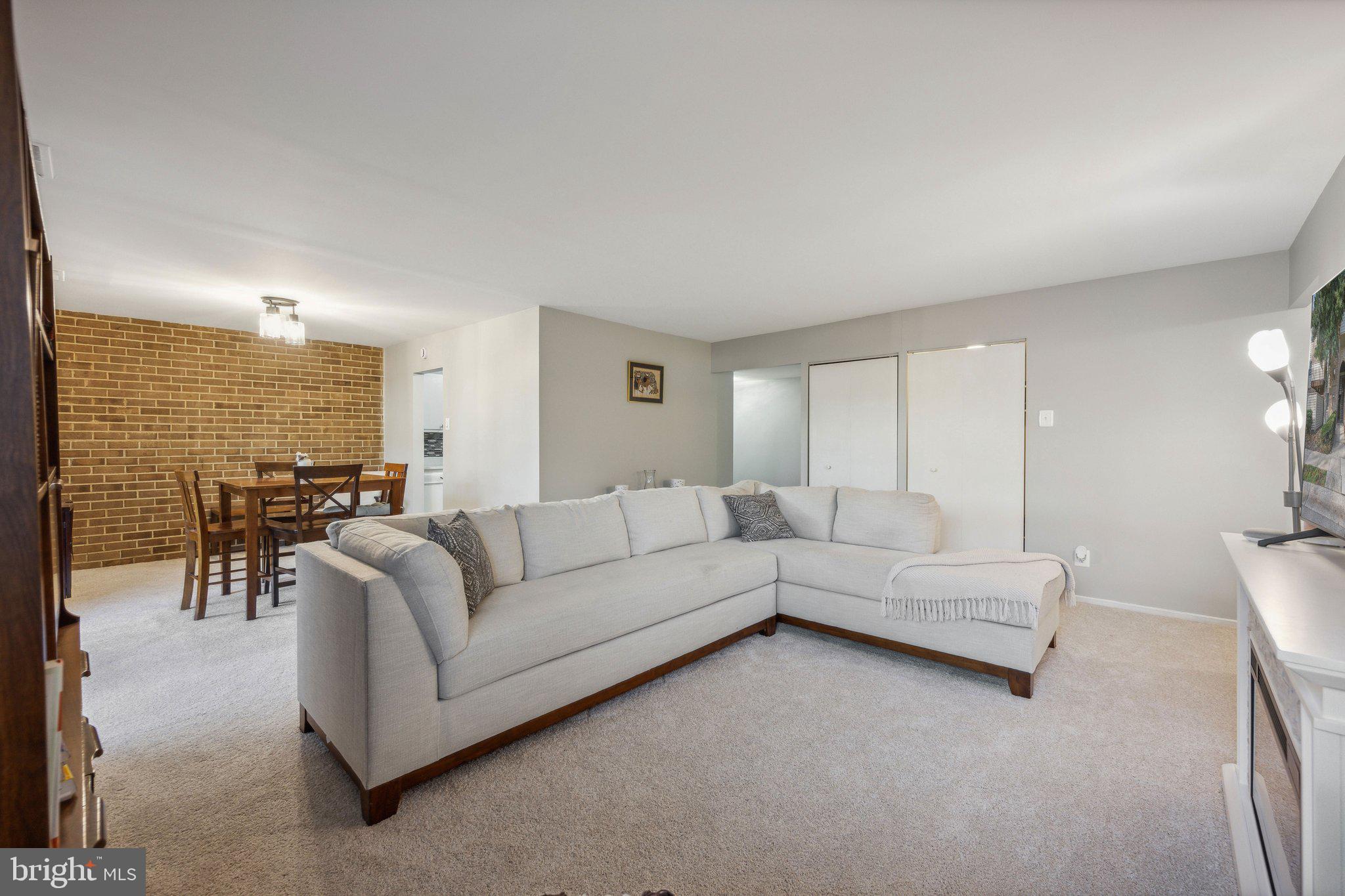 THOMAS CHOICE - Residential