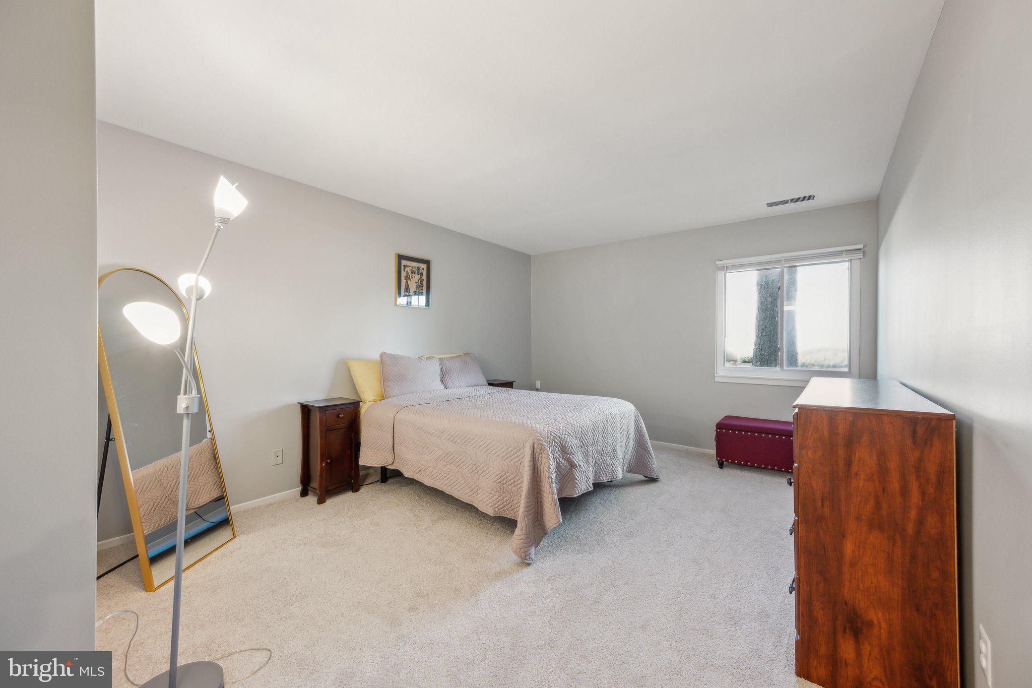 THOMAS CHOICE - Residential
