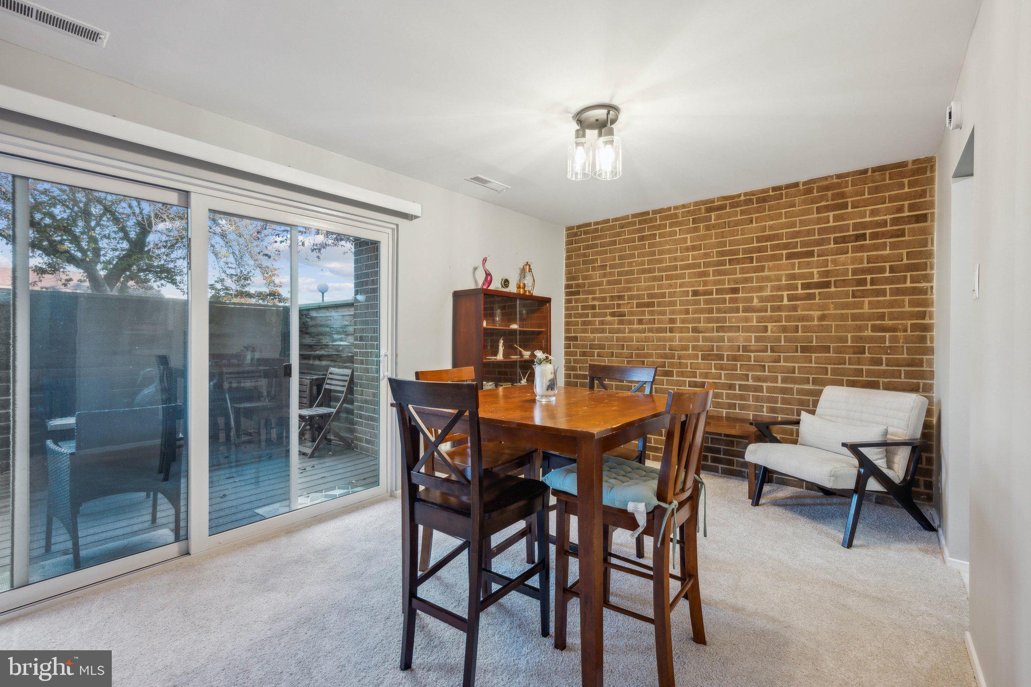 THOMAS CHOICE - Residential