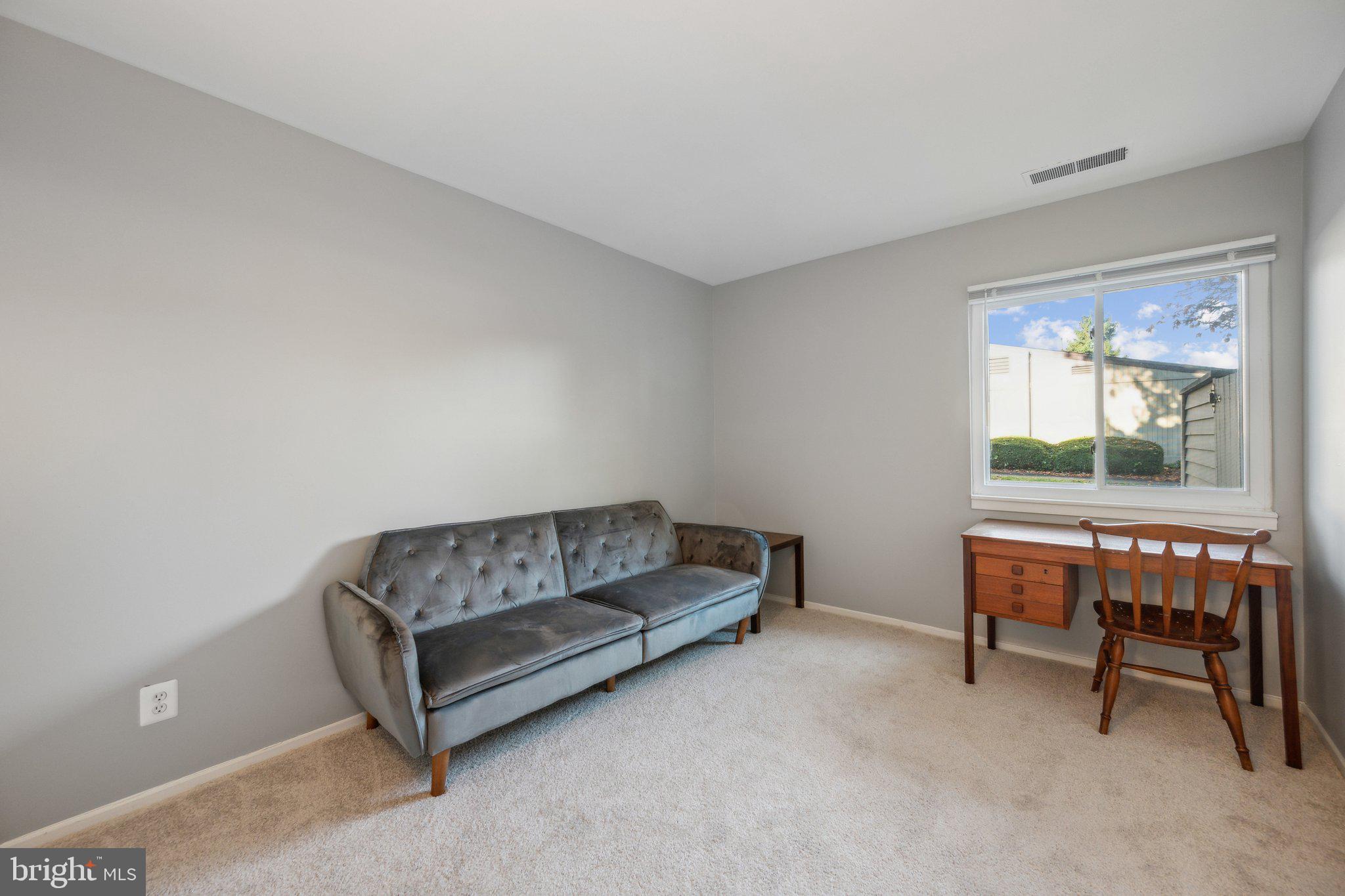THOMAS CHOICE - Residential