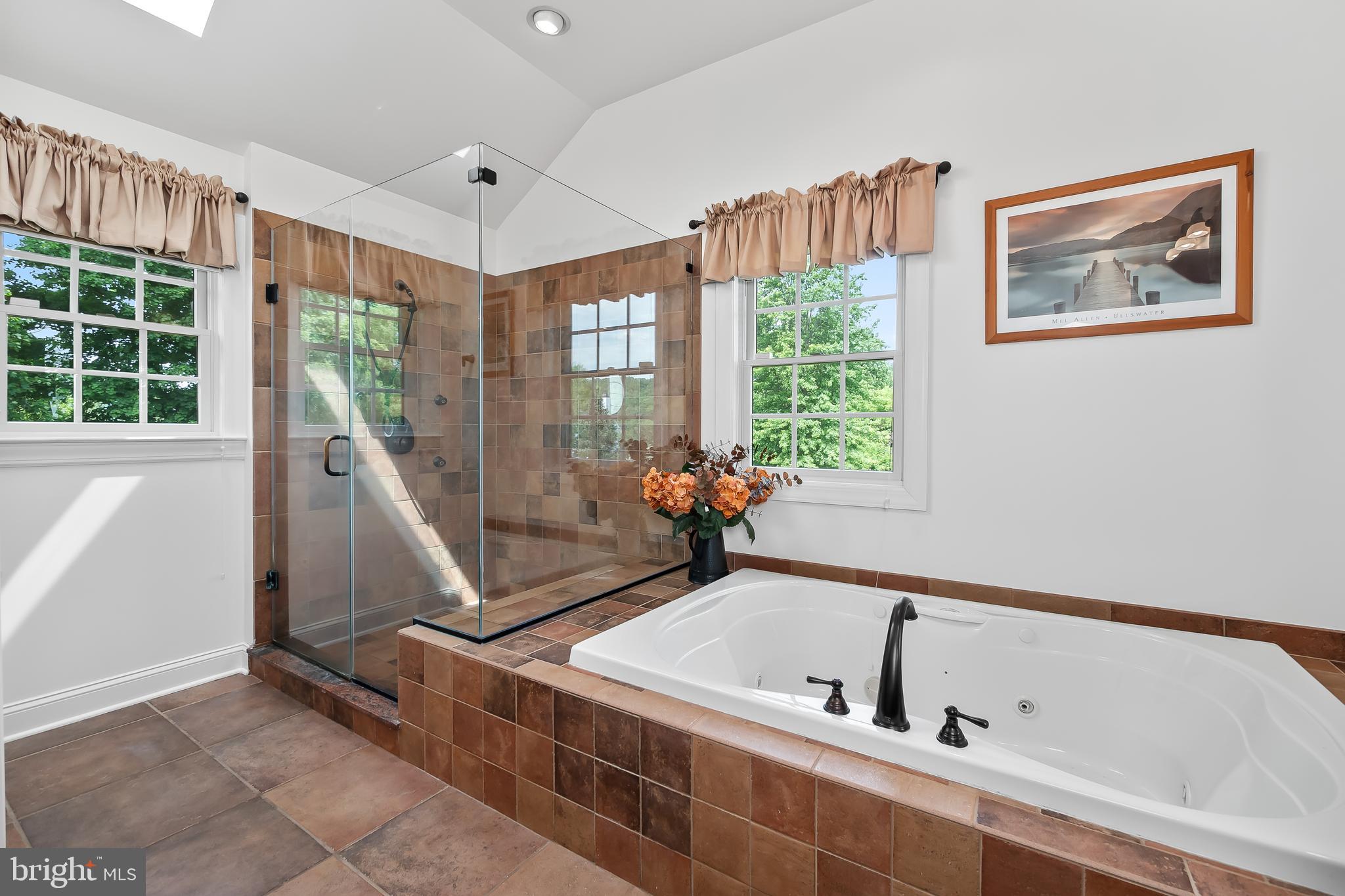 WOODSIDE ESTATES - Residential
