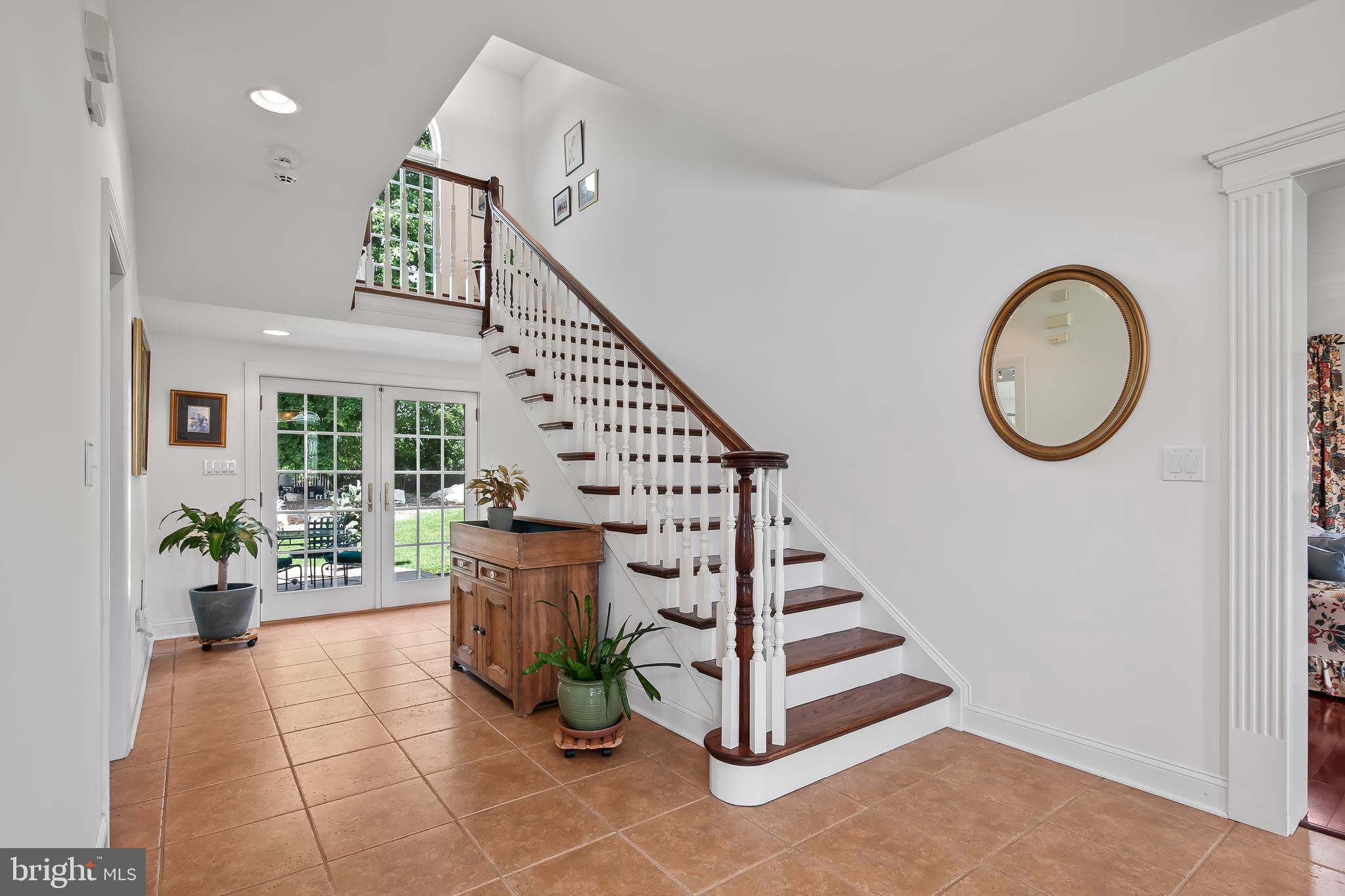 WOODSIDE ESTATES - Residential