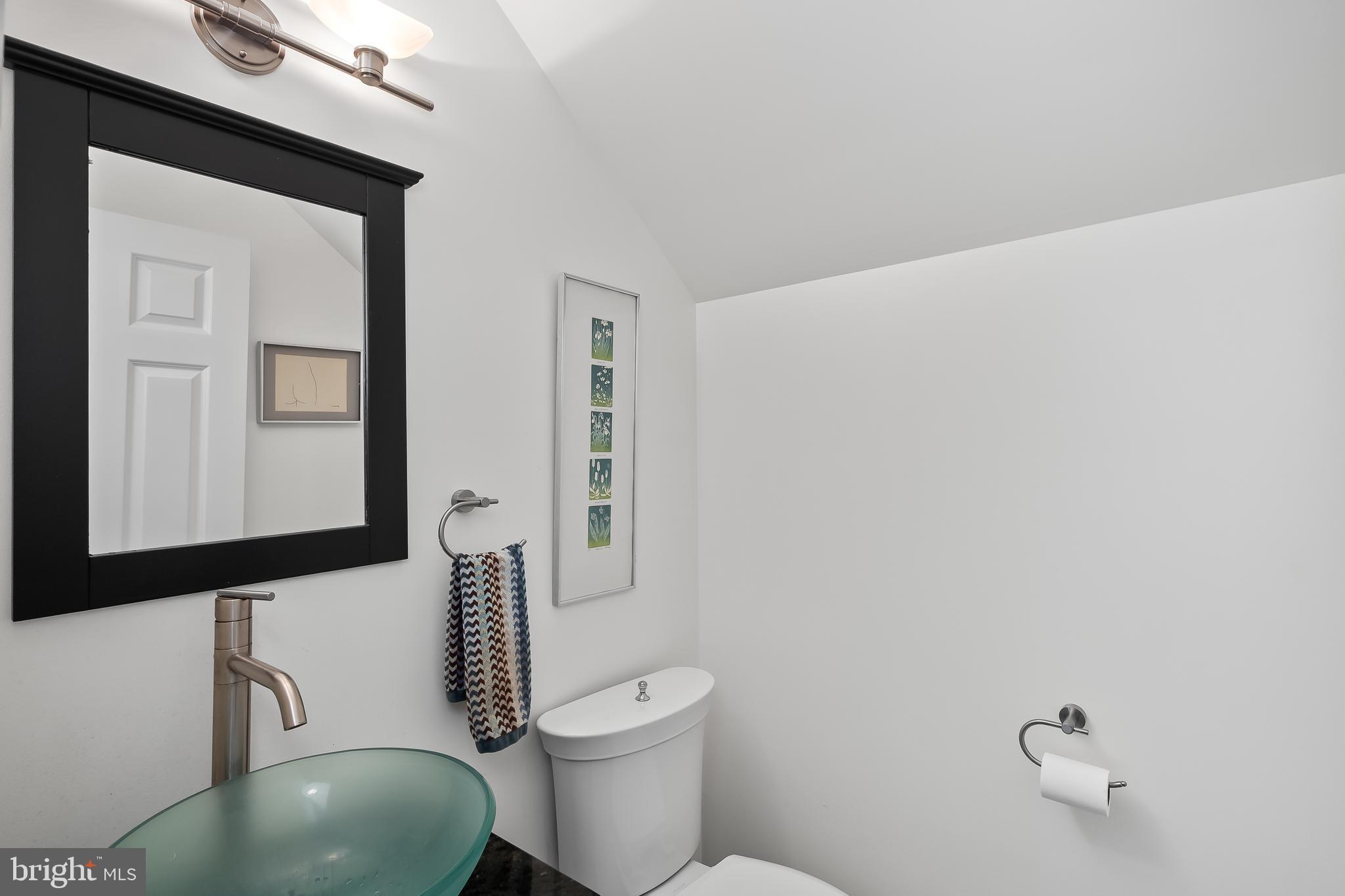 WOODSIDE ESTATES - Residential