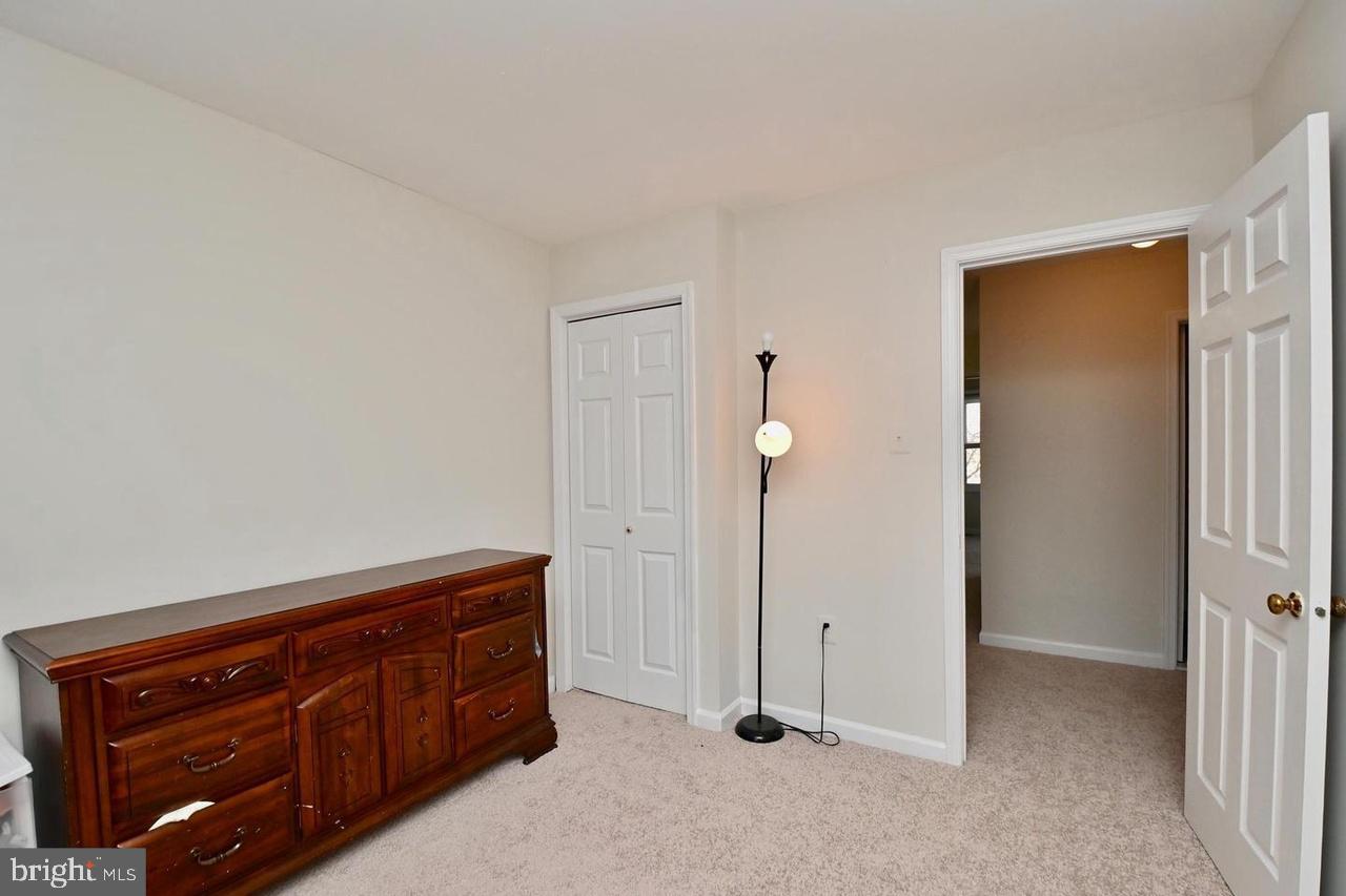 LEESBURG STATION - Residential Lease