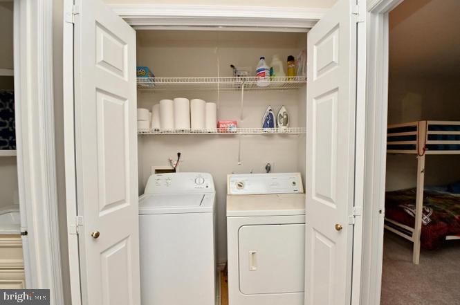 LEESBURG STATION - Residential Lease