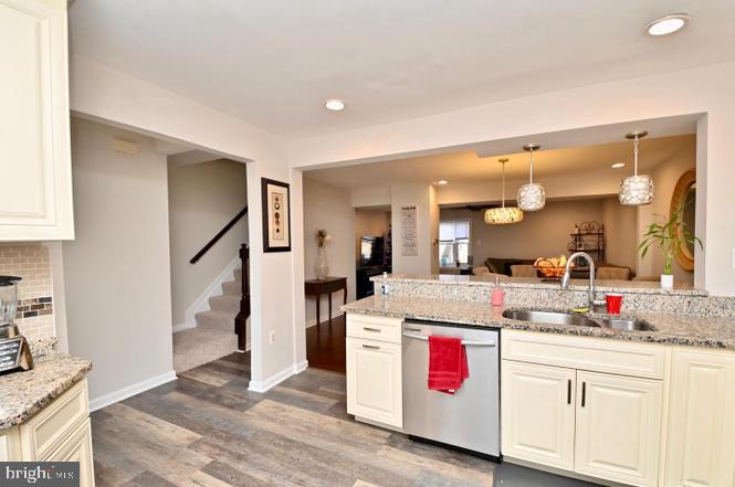 LEESBURG STATION - Residential Lease