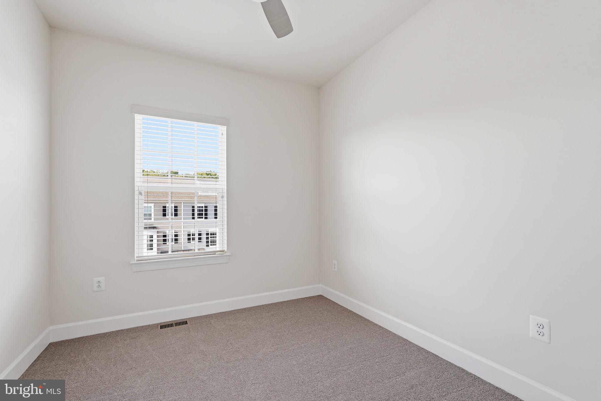 HAYMARKET CROSSING - Residential
