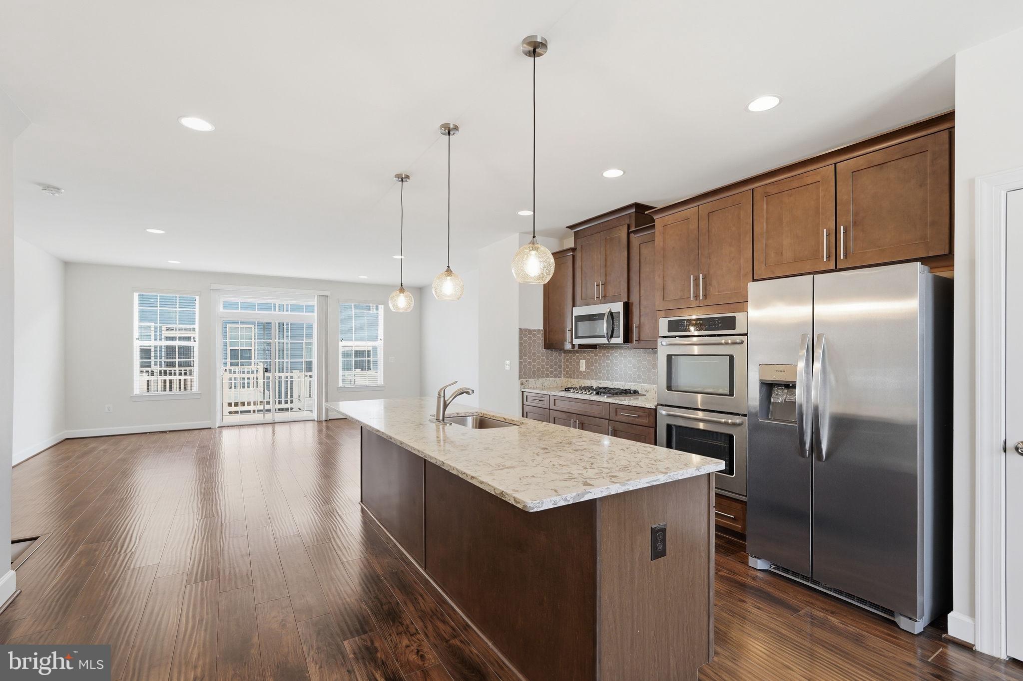 HAYMARKET CROSSING - Residential