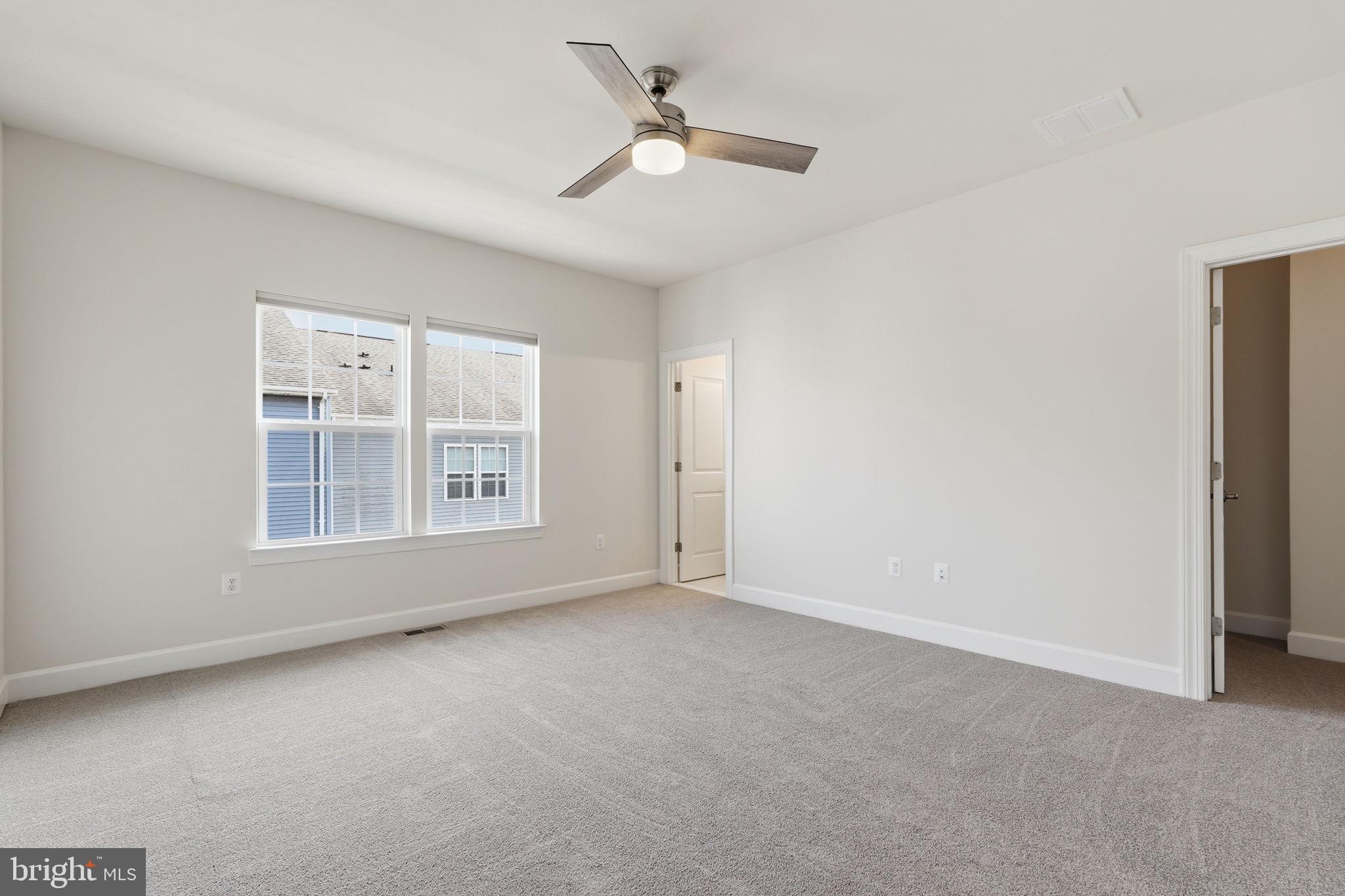 HAYMARKET CROSSING - Residential