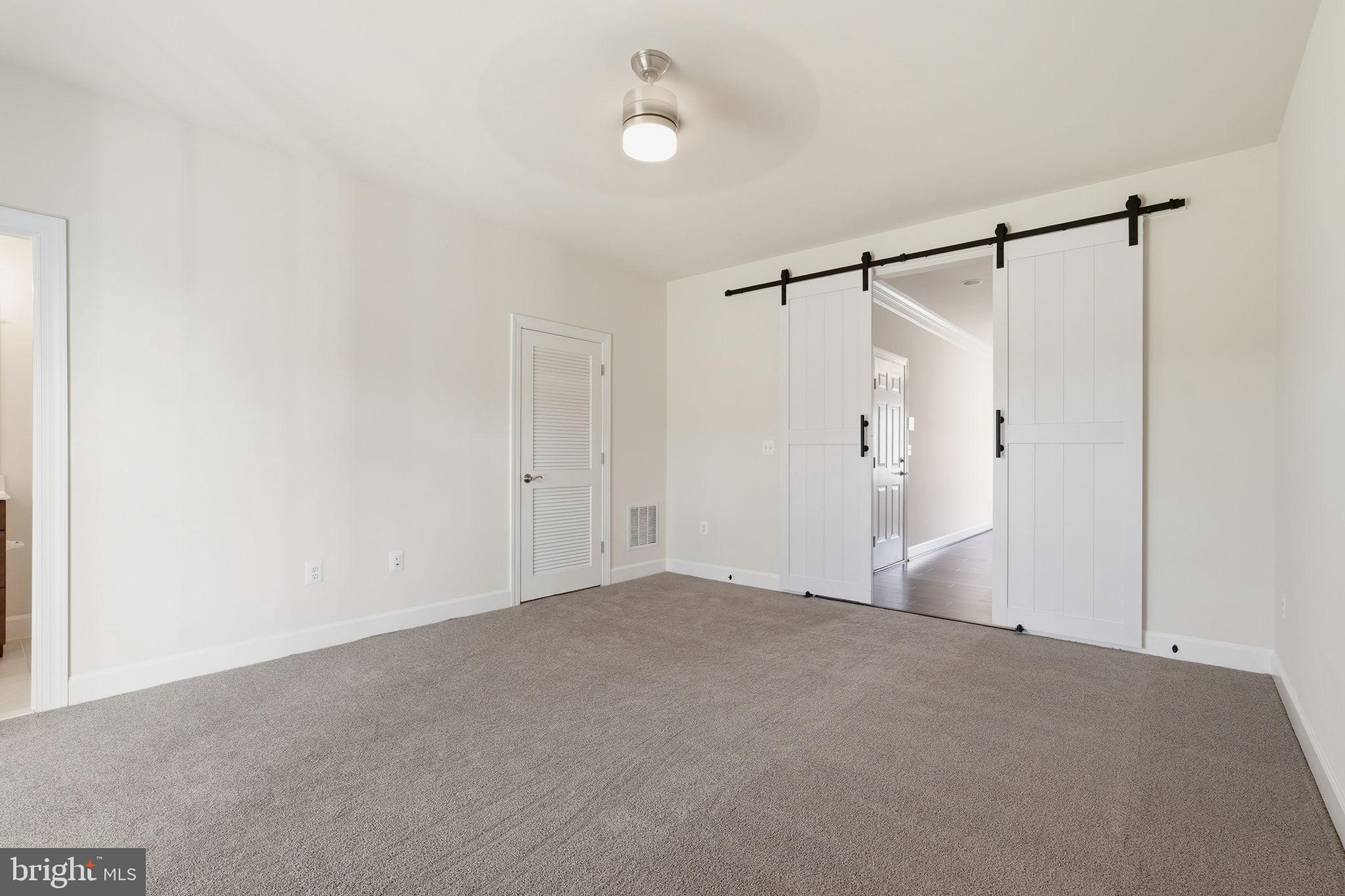 HAYMARKET CROSSING - Residential