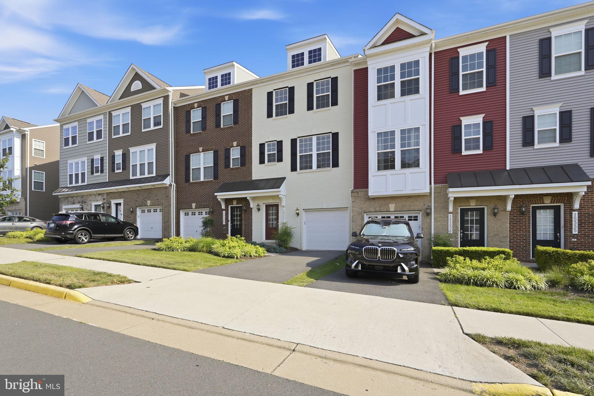 HAYMARKET CROSSING - Residential