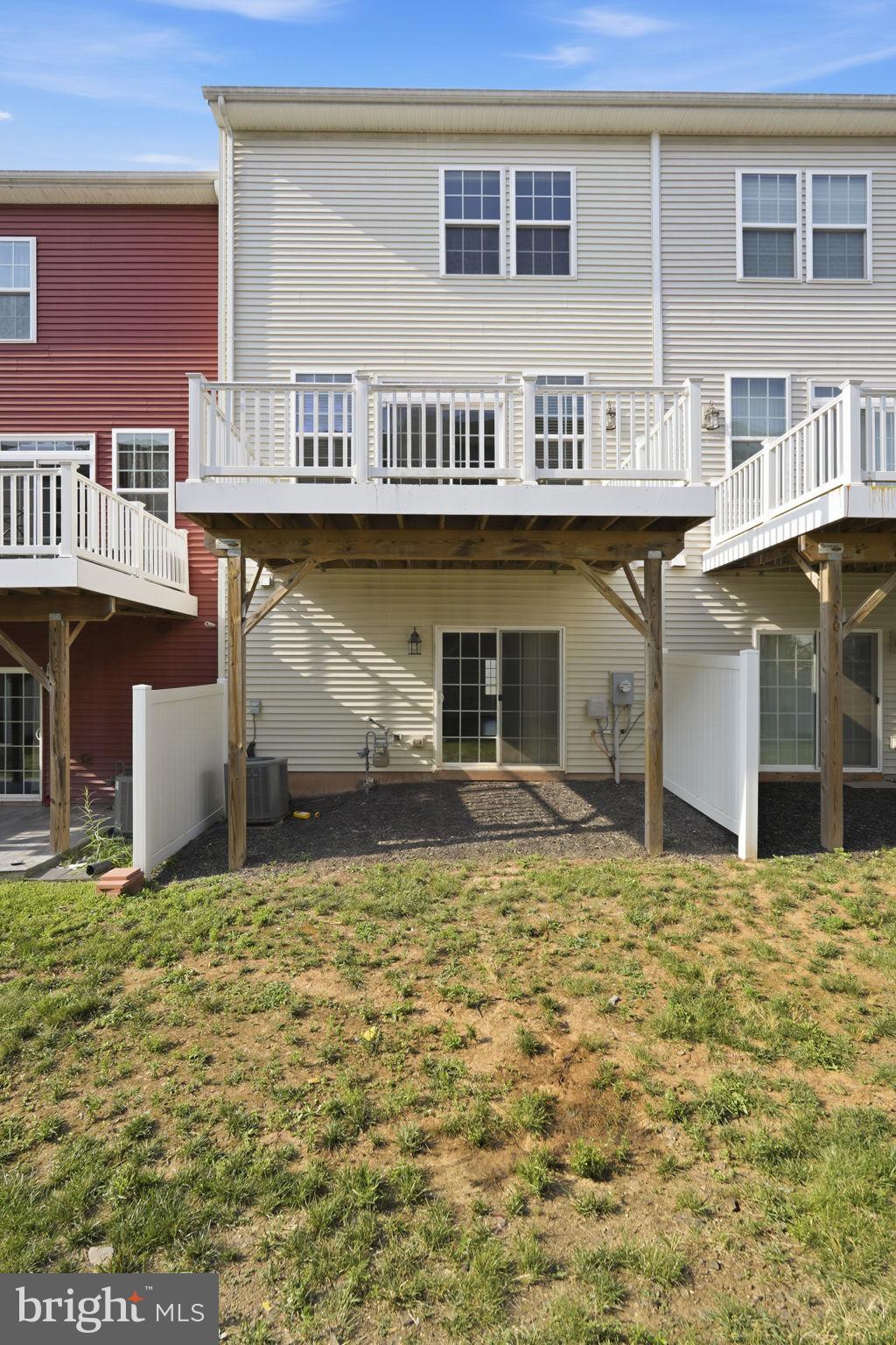 HAYMARKET CROSSING - Residential