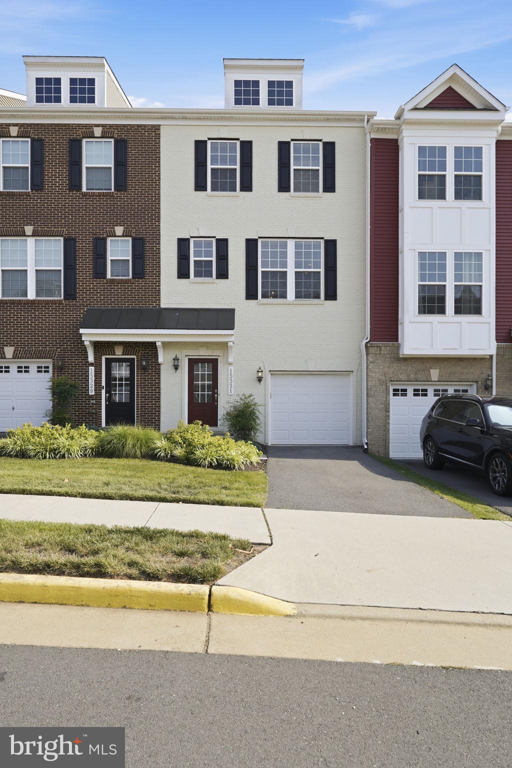HAYMARKET CROSSING - Residential