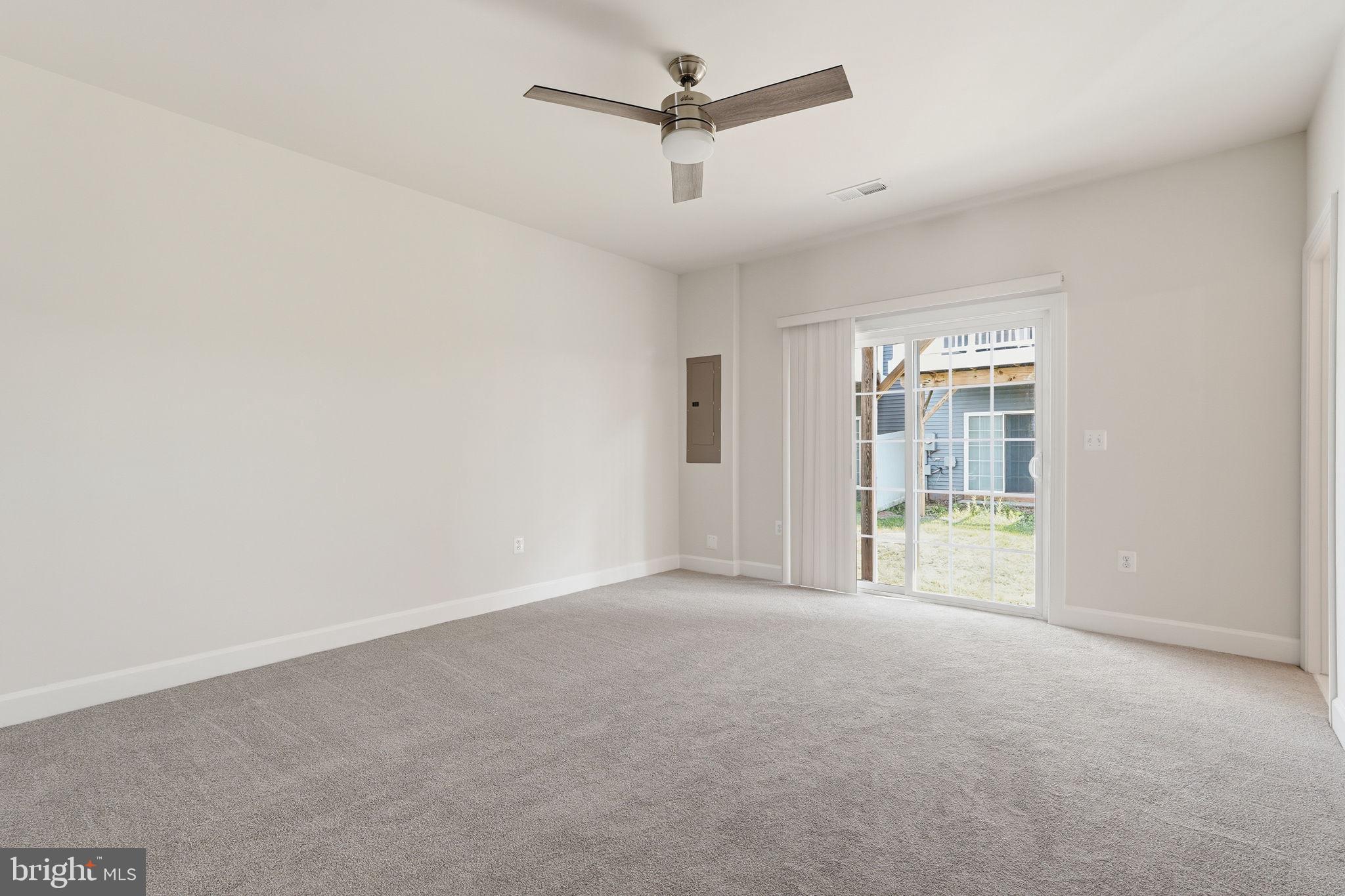 HAYMARKET CROSSING - Residential