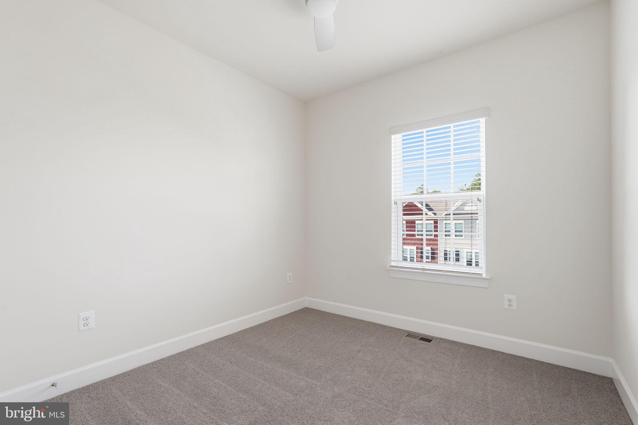 HAYMARKET CROSSING - Residential