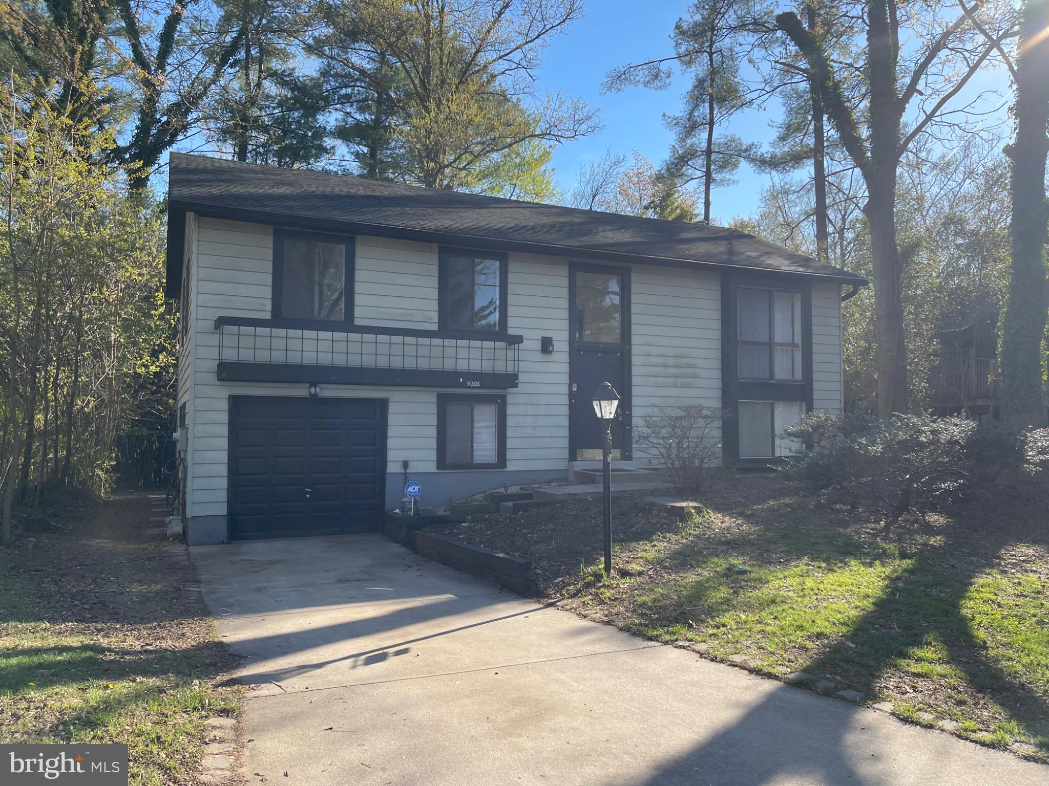 OAKLAND MILLS - Residential