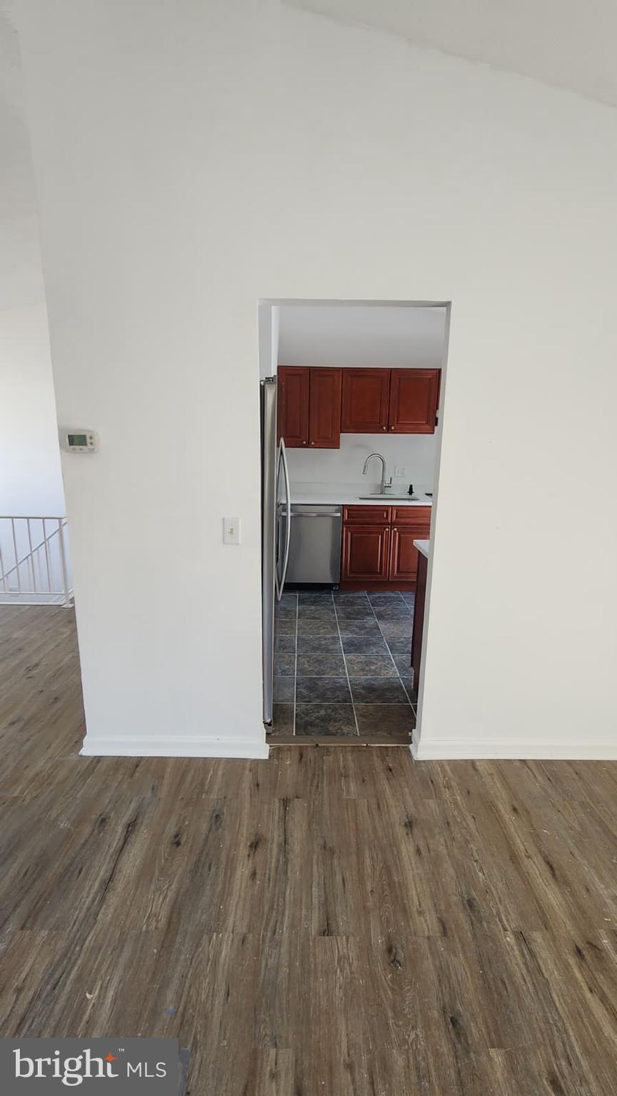 OAKLAND MILLS - Residential
