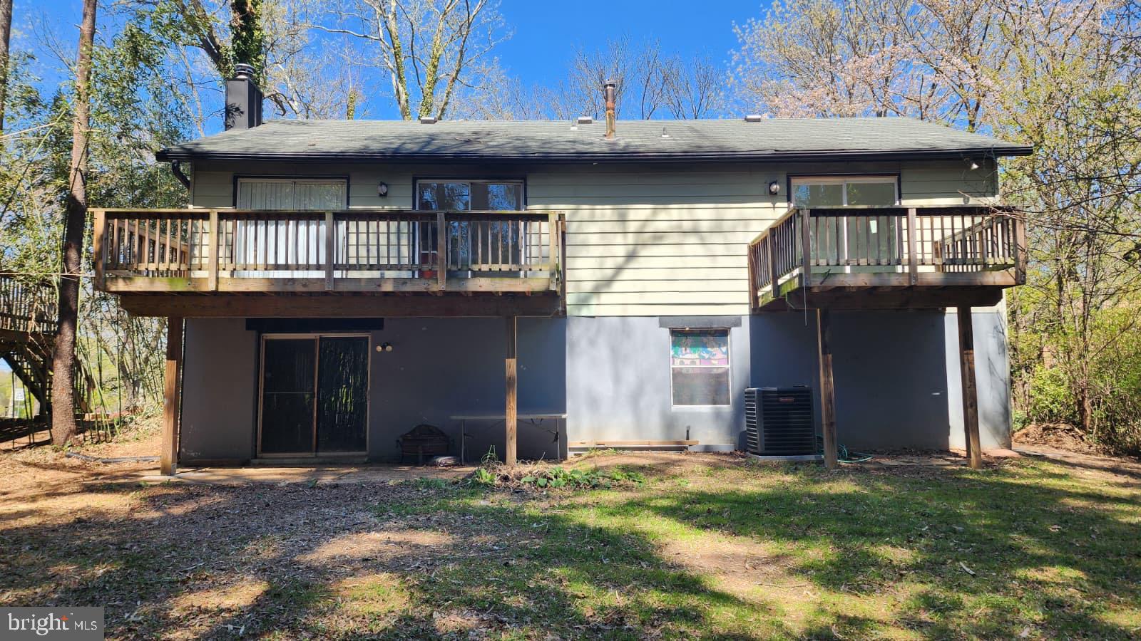 OAKLAND MILLS - Residential