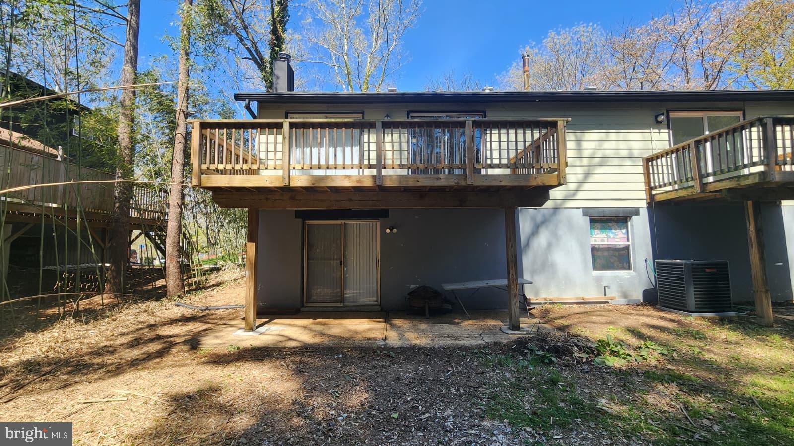 OAKLAND MILLS - Residential