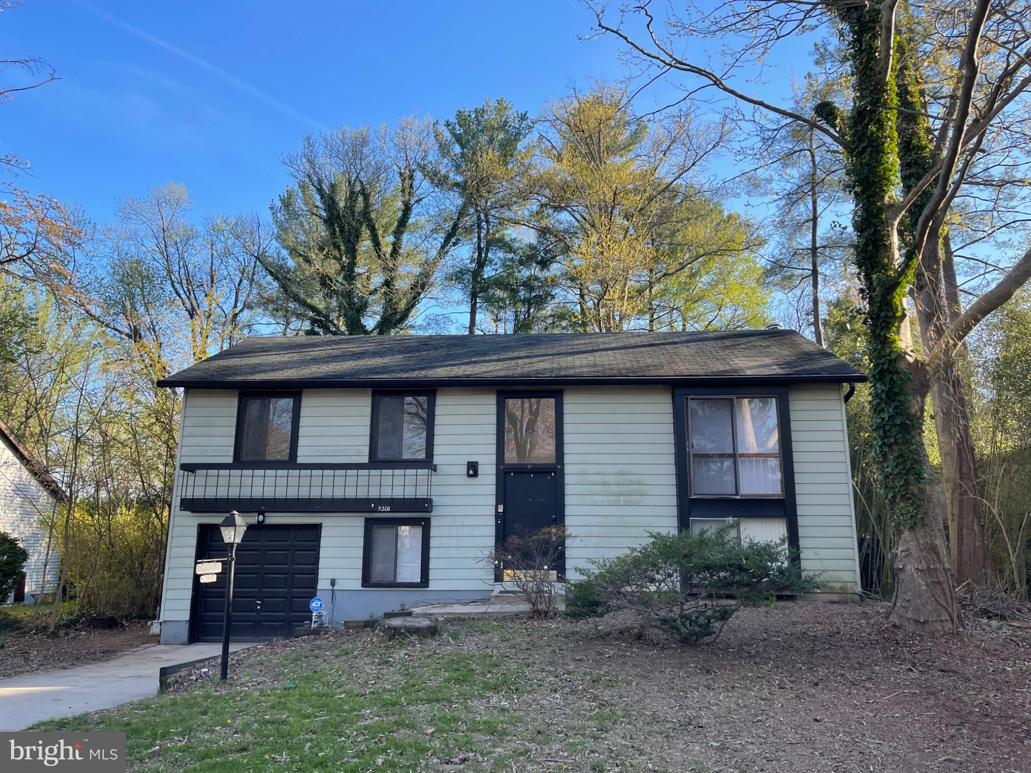 OAKLAND MILLS - Residential
