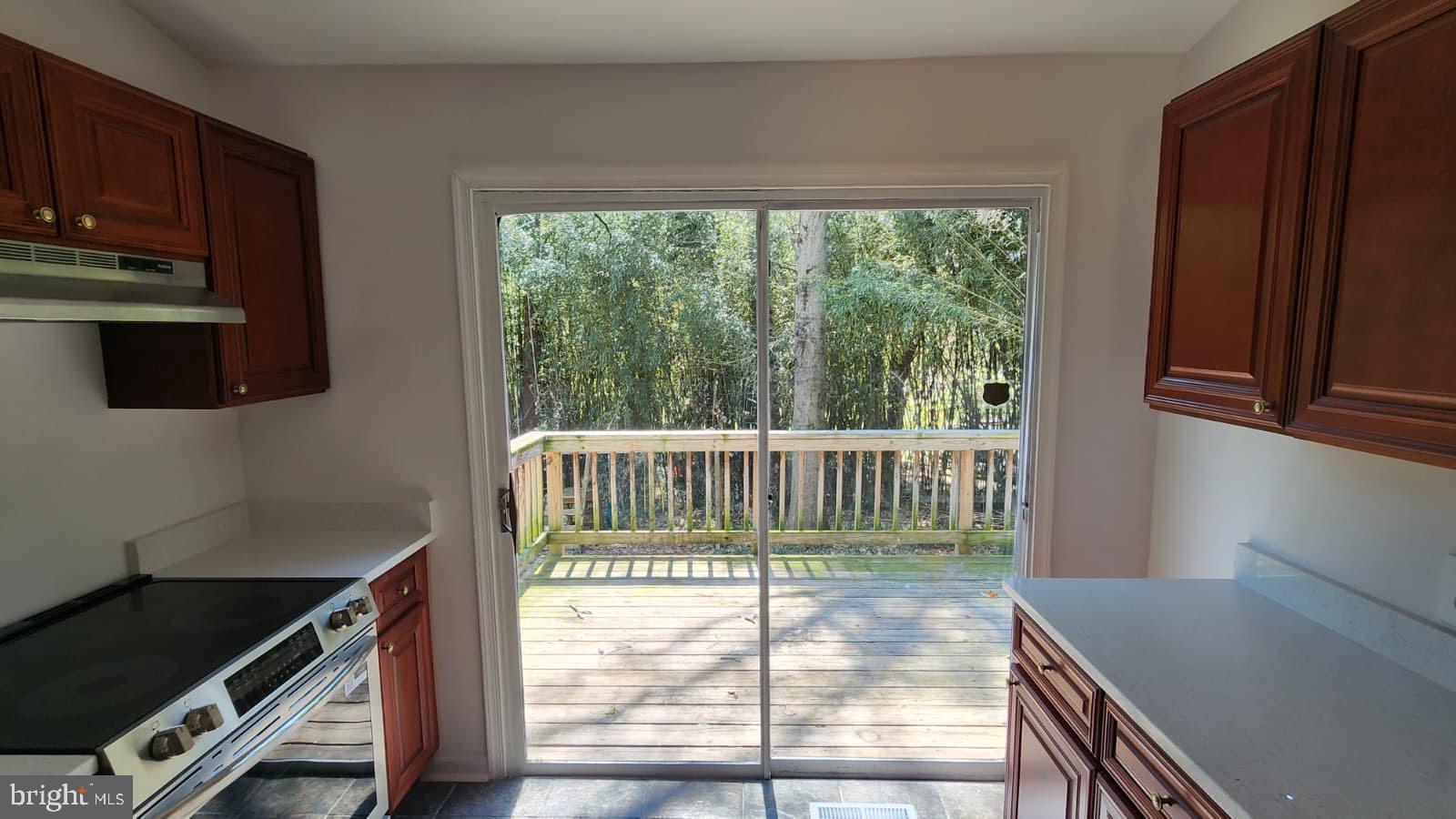 OAKLAND MILLS - Residential