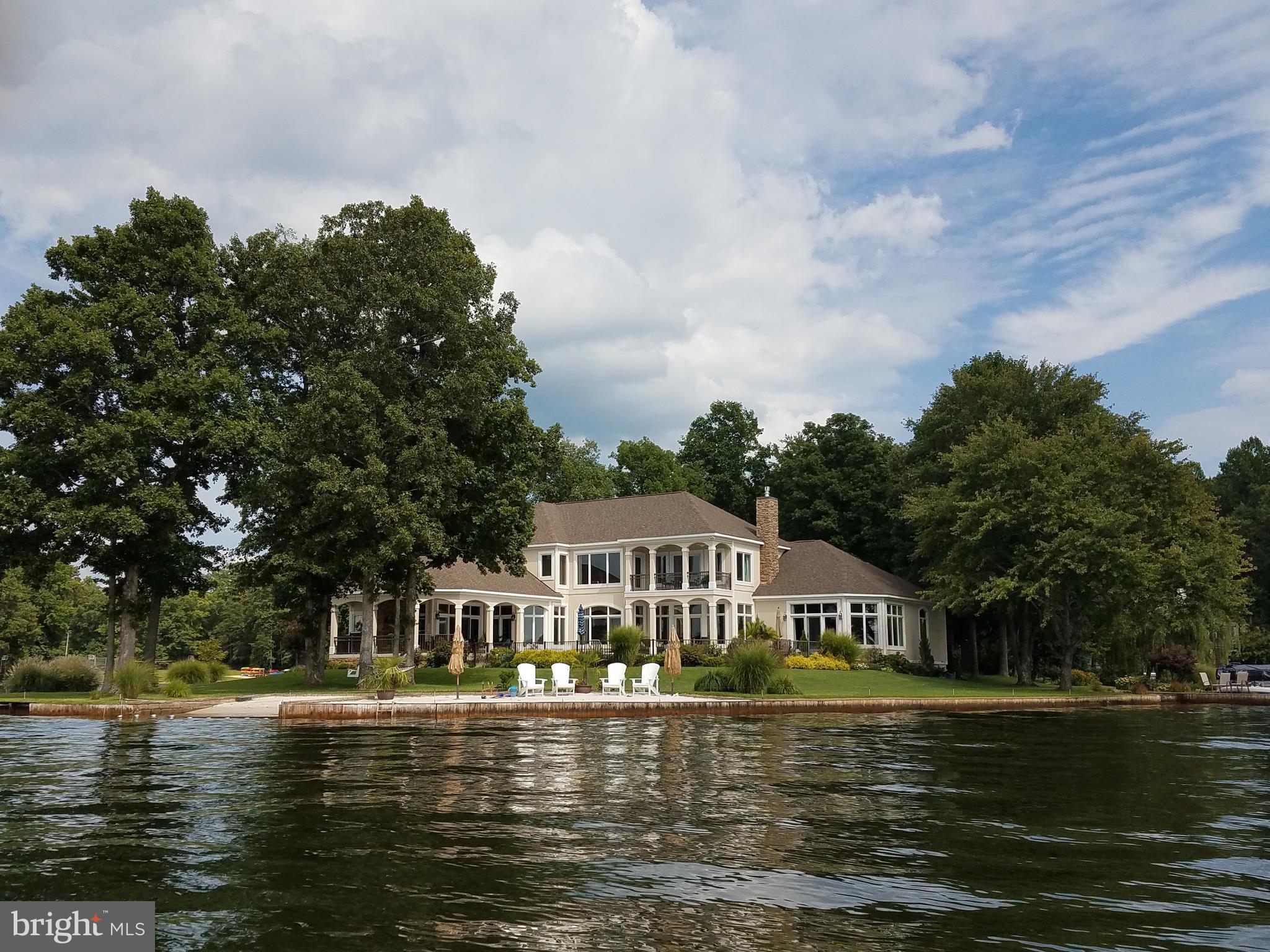 LAKE OF THE WOODS - Residential