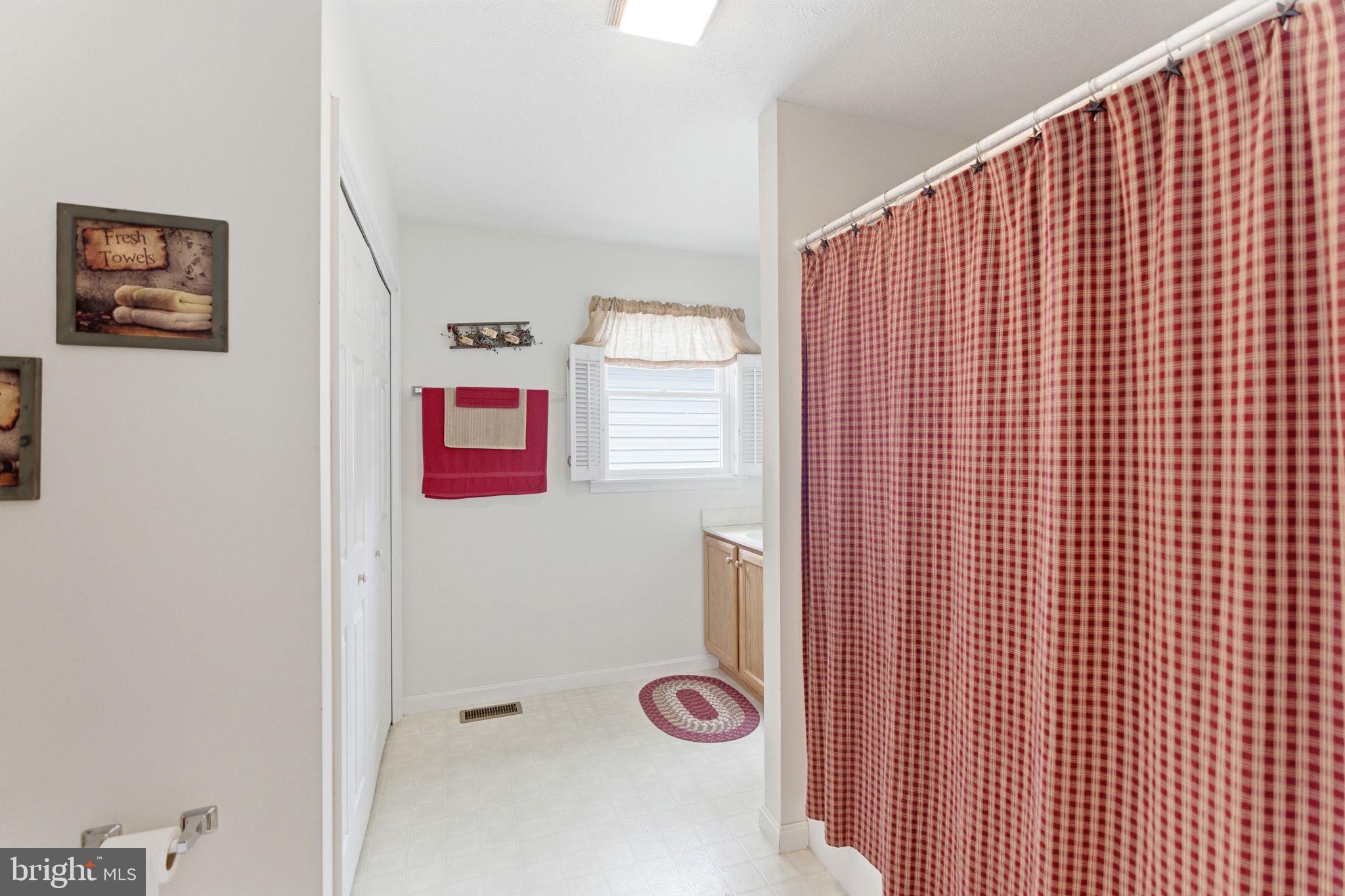 CROSFIELD - Residential