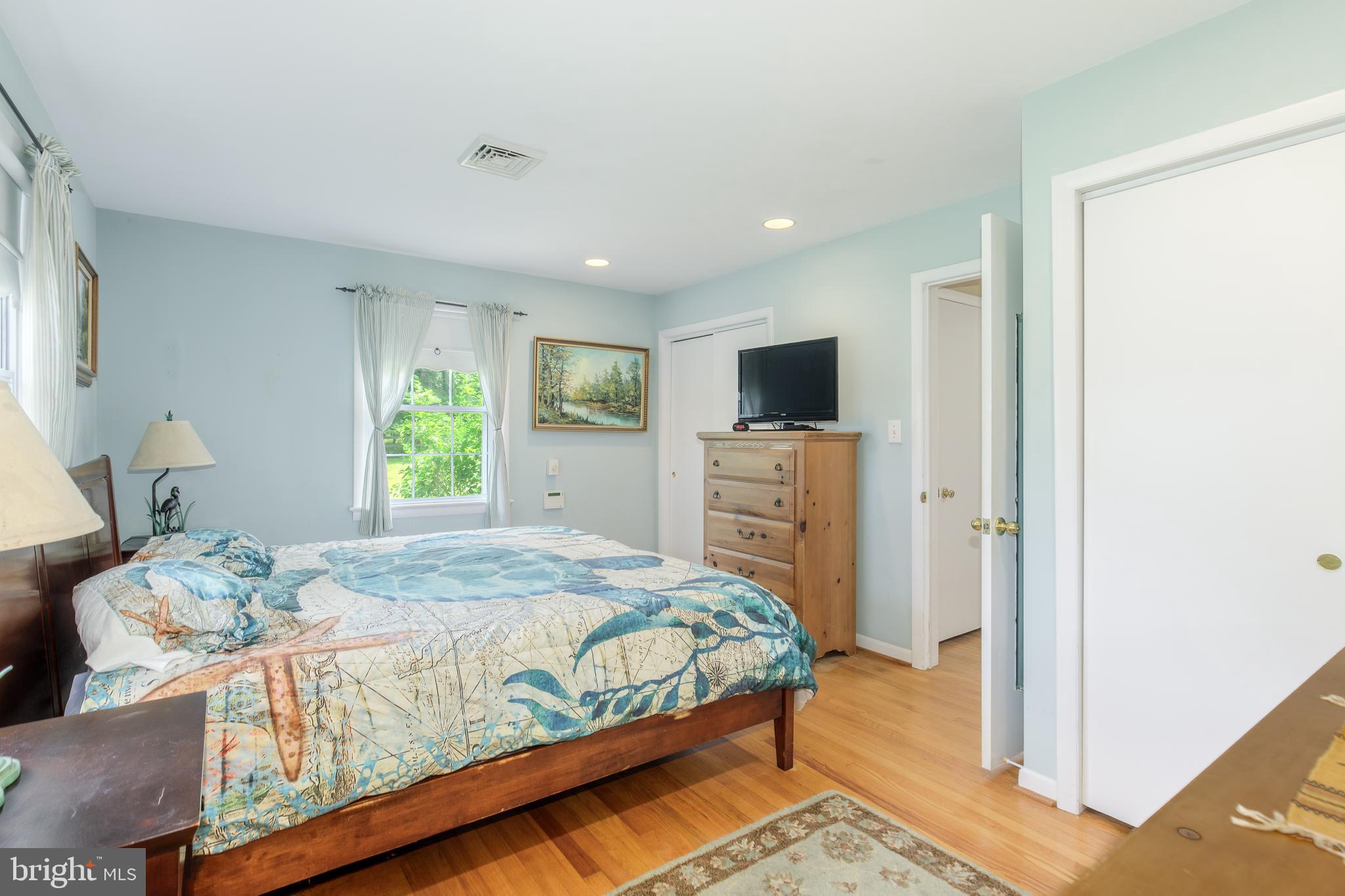 BARNESVILLE OUTSIDE - Residential