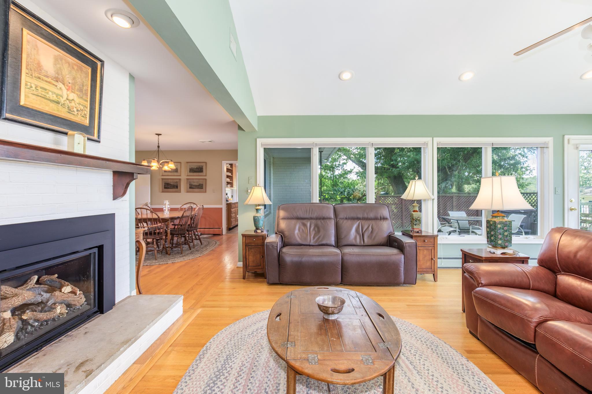 BARNESVILLE OUTSIDE - Residential