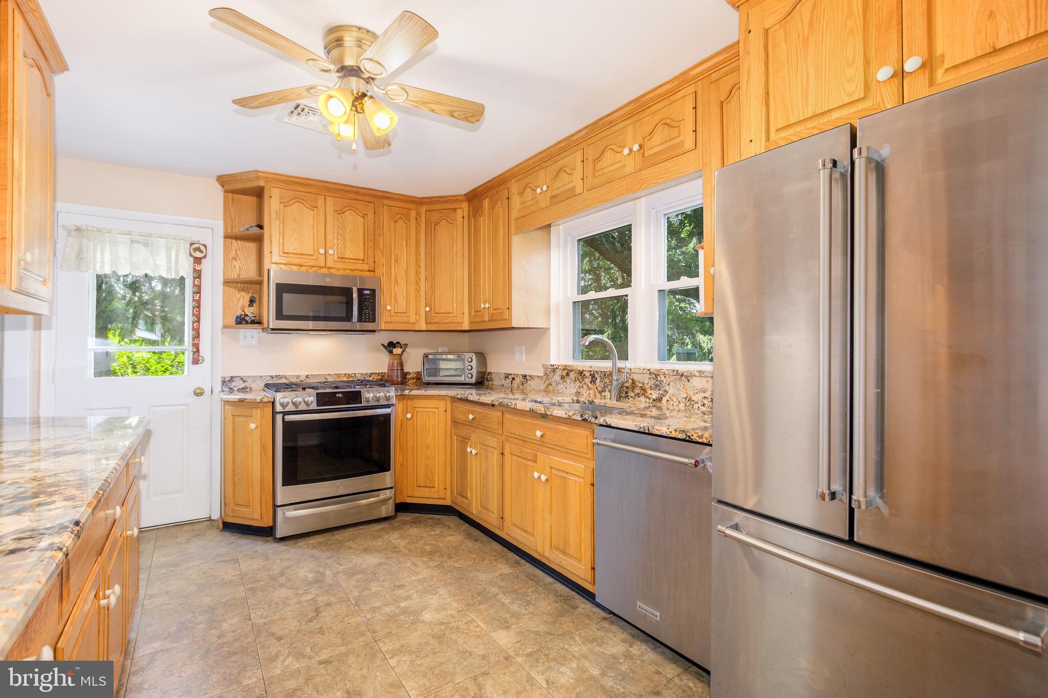 BARNESVILLE OUTSIDE - Residential