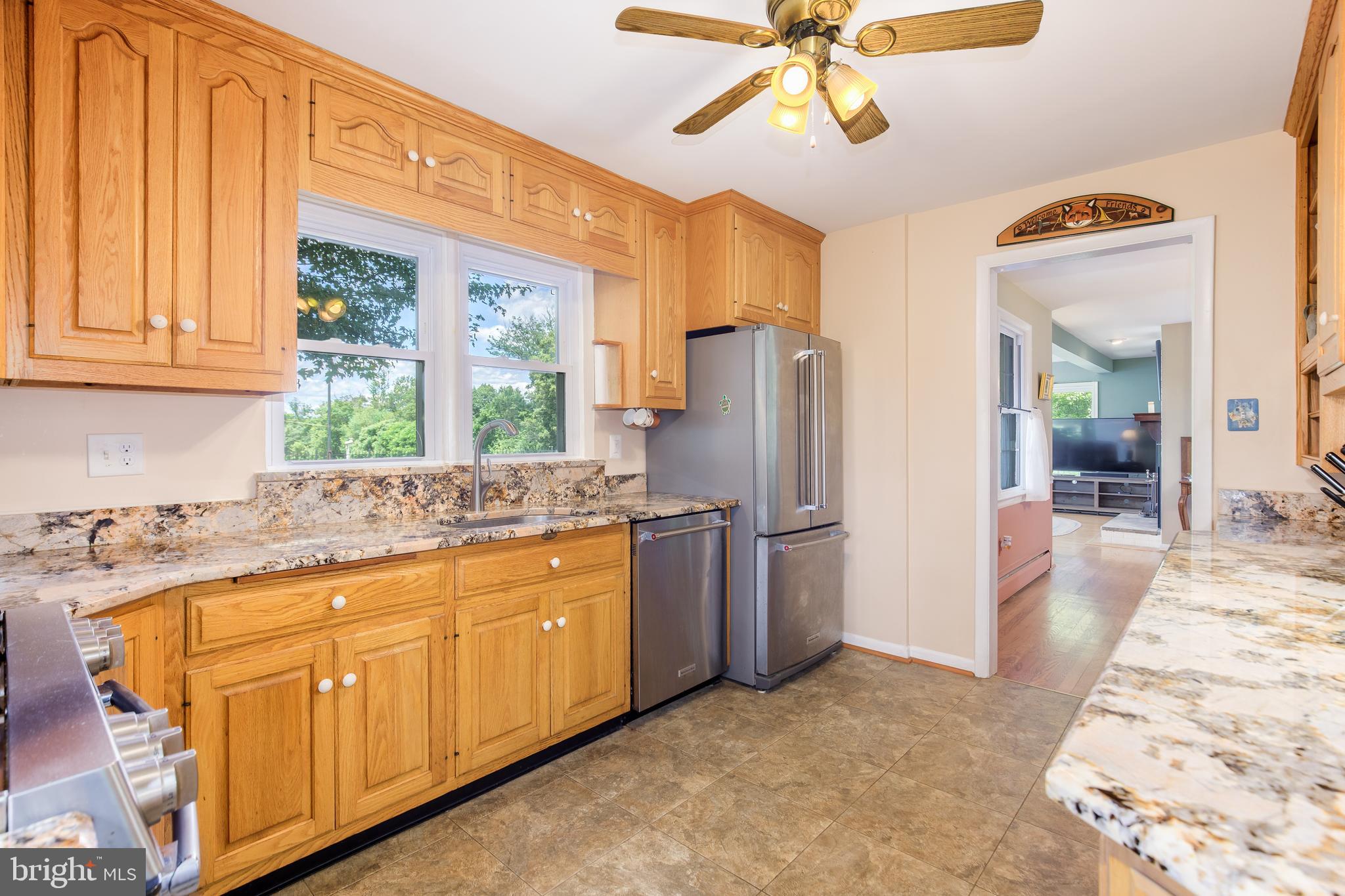 BARNESVILLE OUTSIDE - Residential