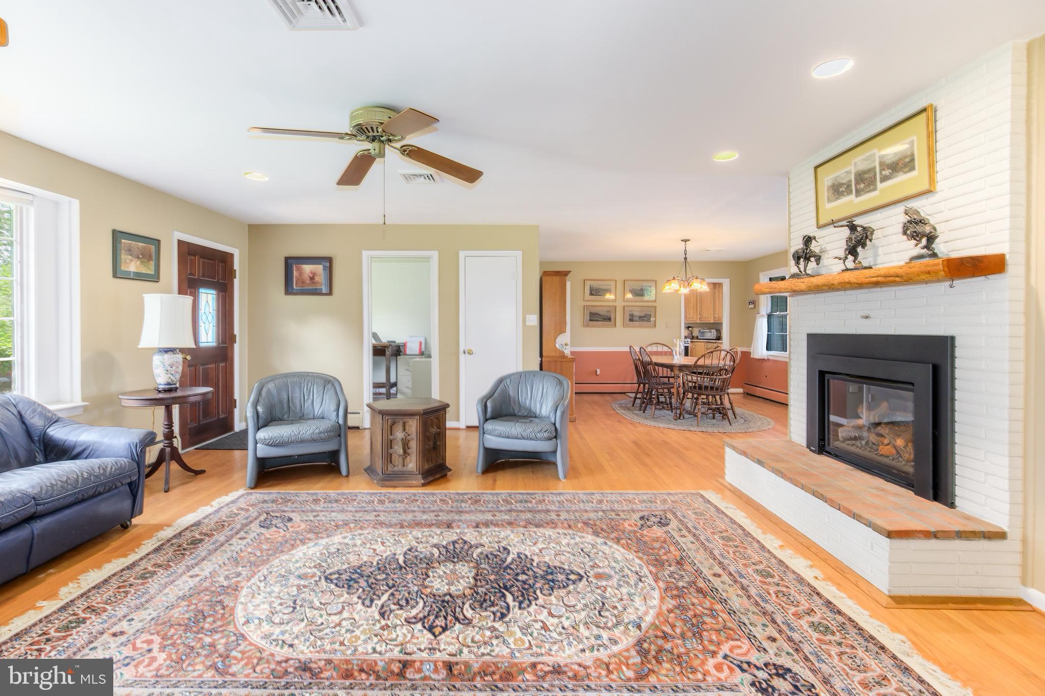 BARNESVILLE OUTSIDE - Residential
