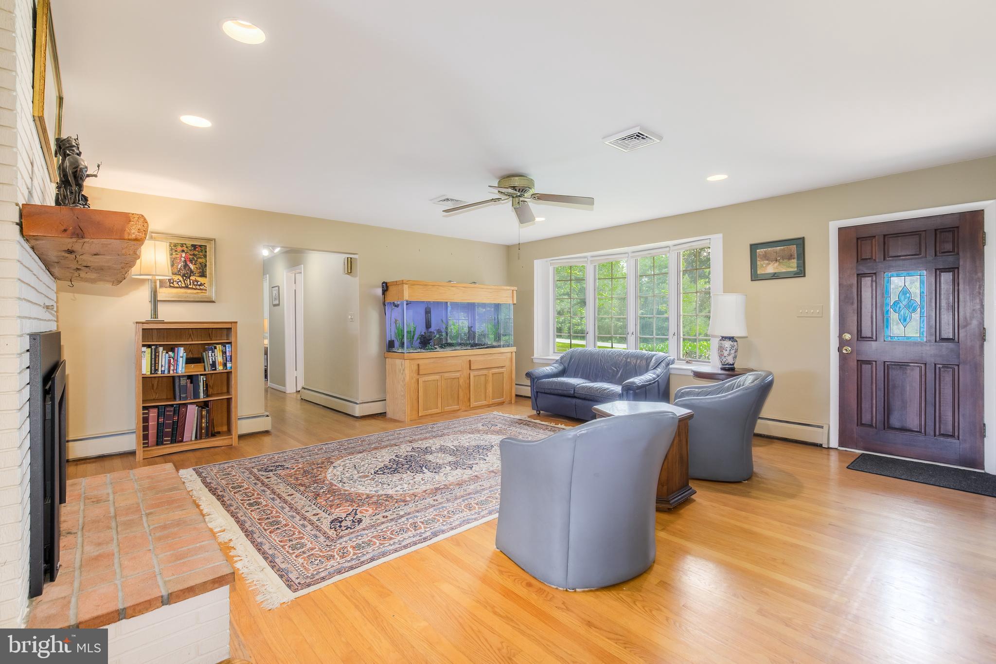 BARNESVILLE OUTSIDE - Residential