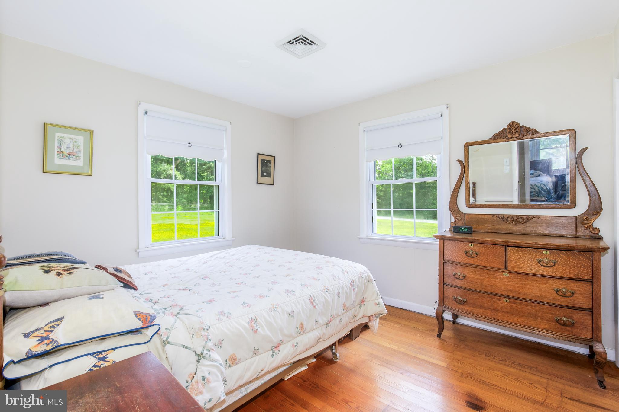 BARNESVILLE OUTSIDE - Residential