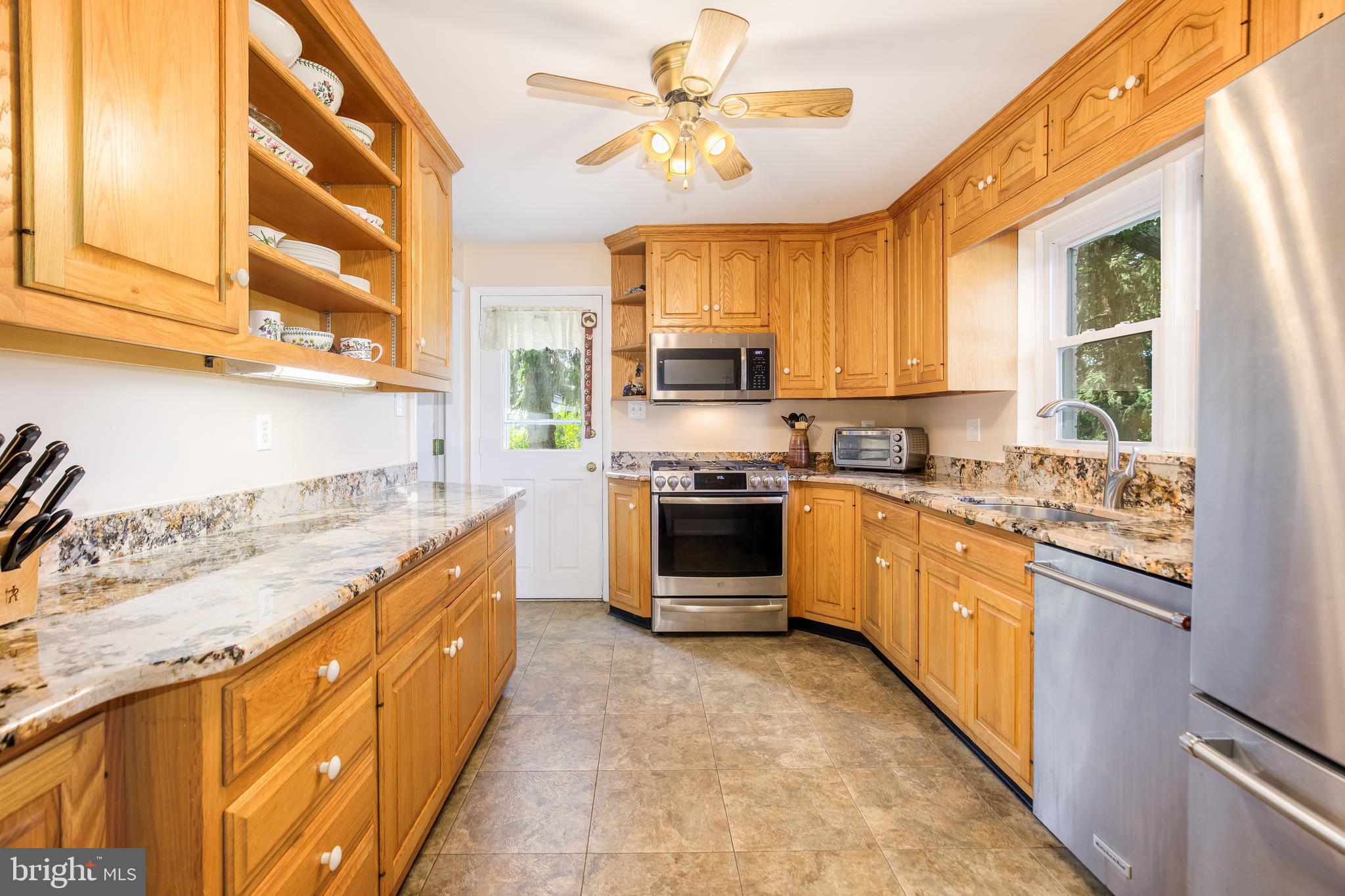 BARNESVILLE OUTSIDE - Residential
