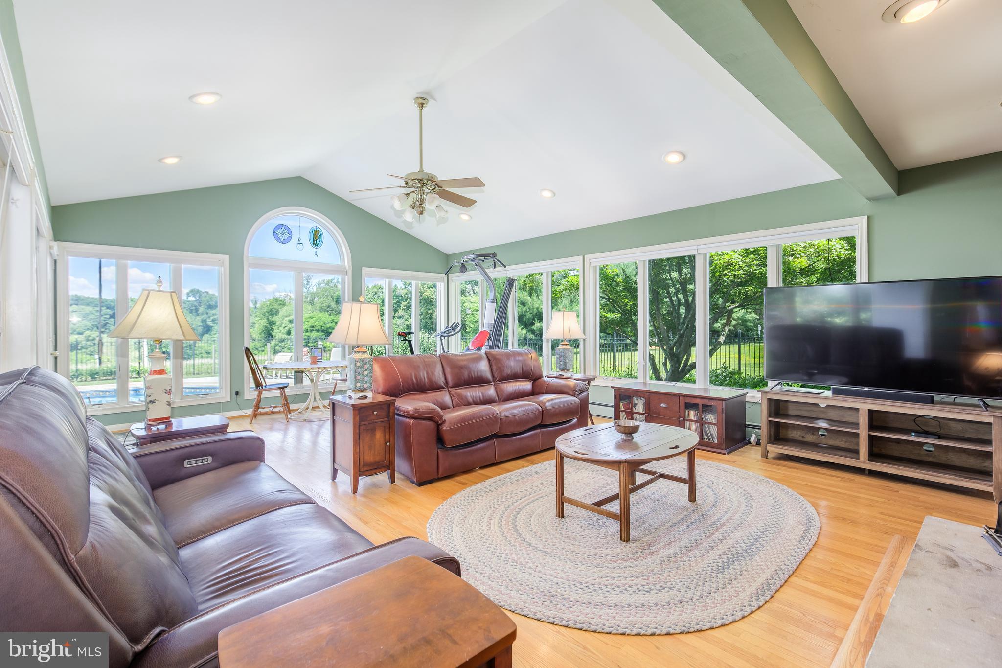 BARNESVILLE OUTSIDE - Residential