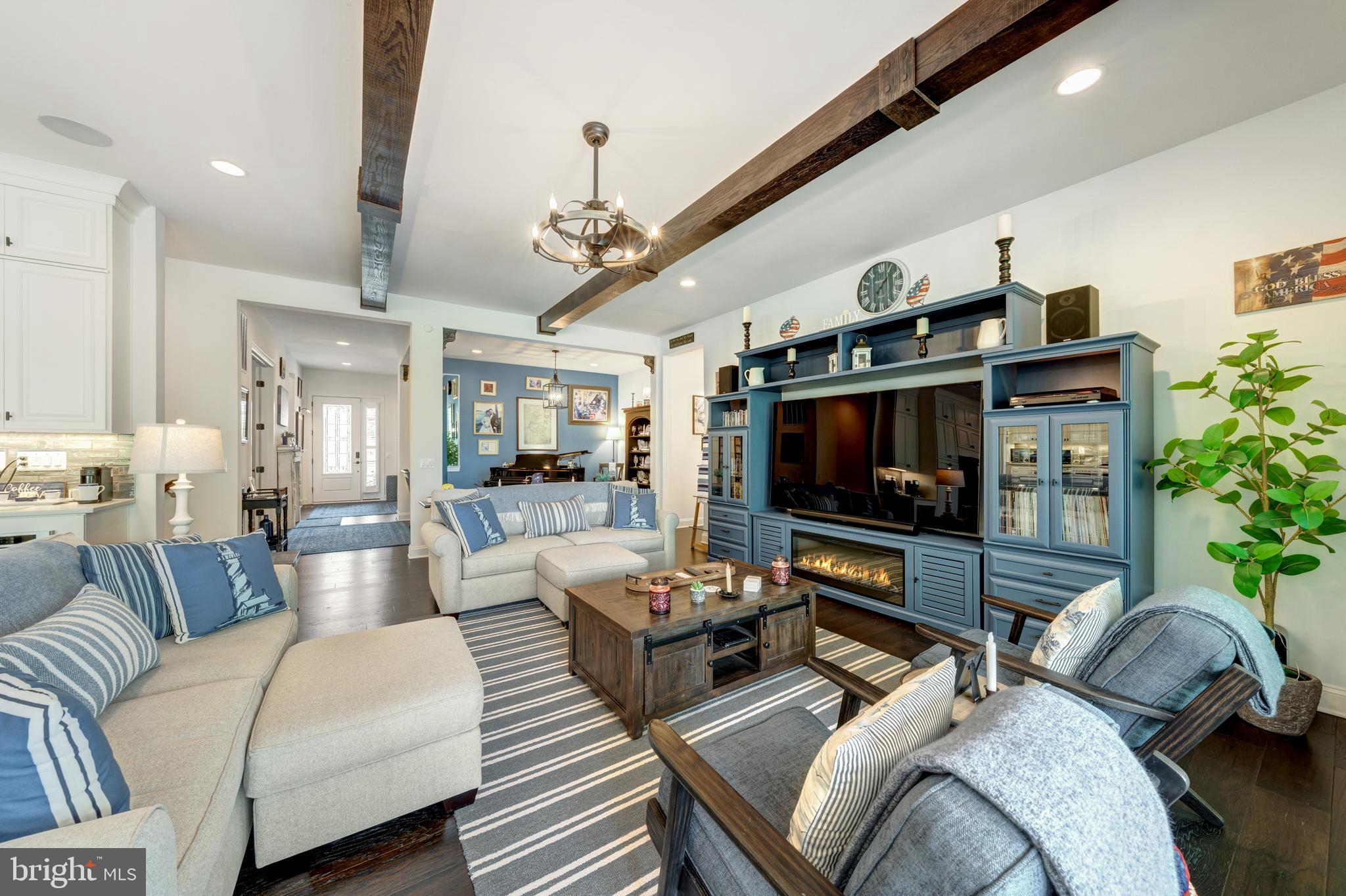 LAKE FREDERICK - Residential
