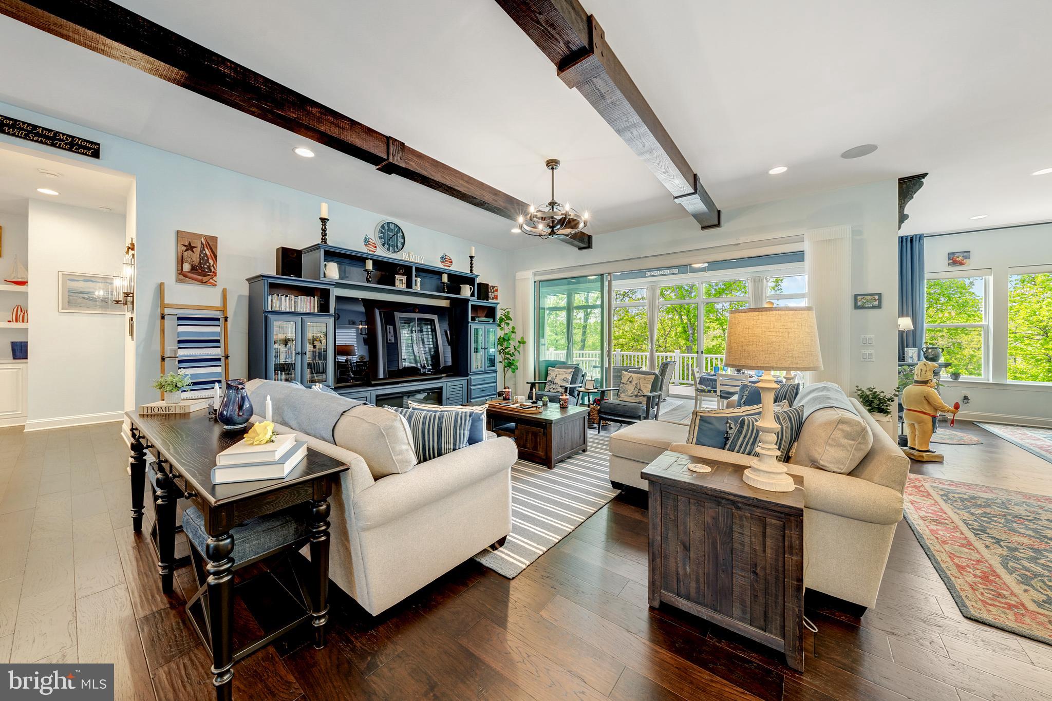 LAKE FREDERICK - Residential