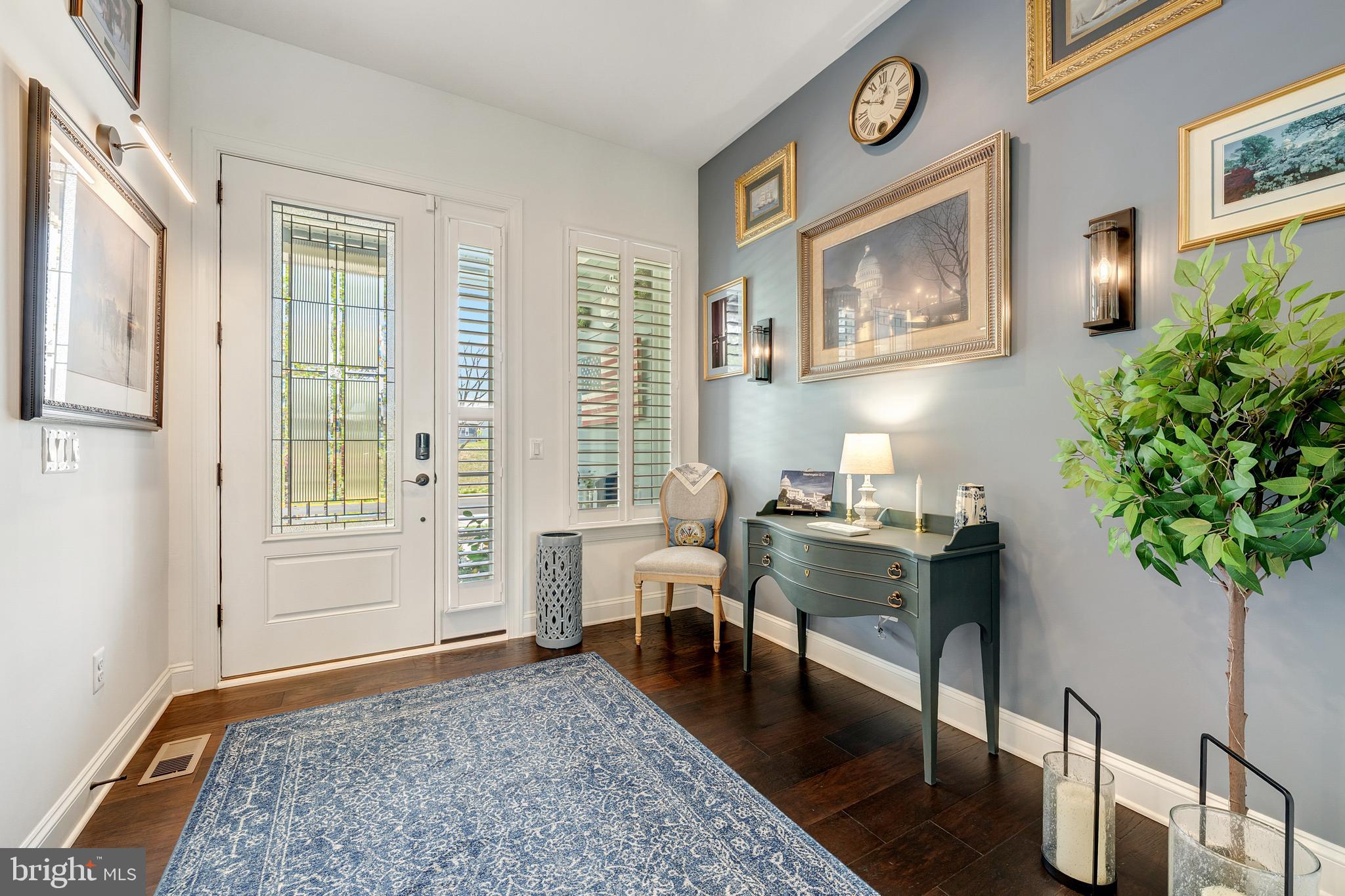 LAKE FREDERICK - Residential