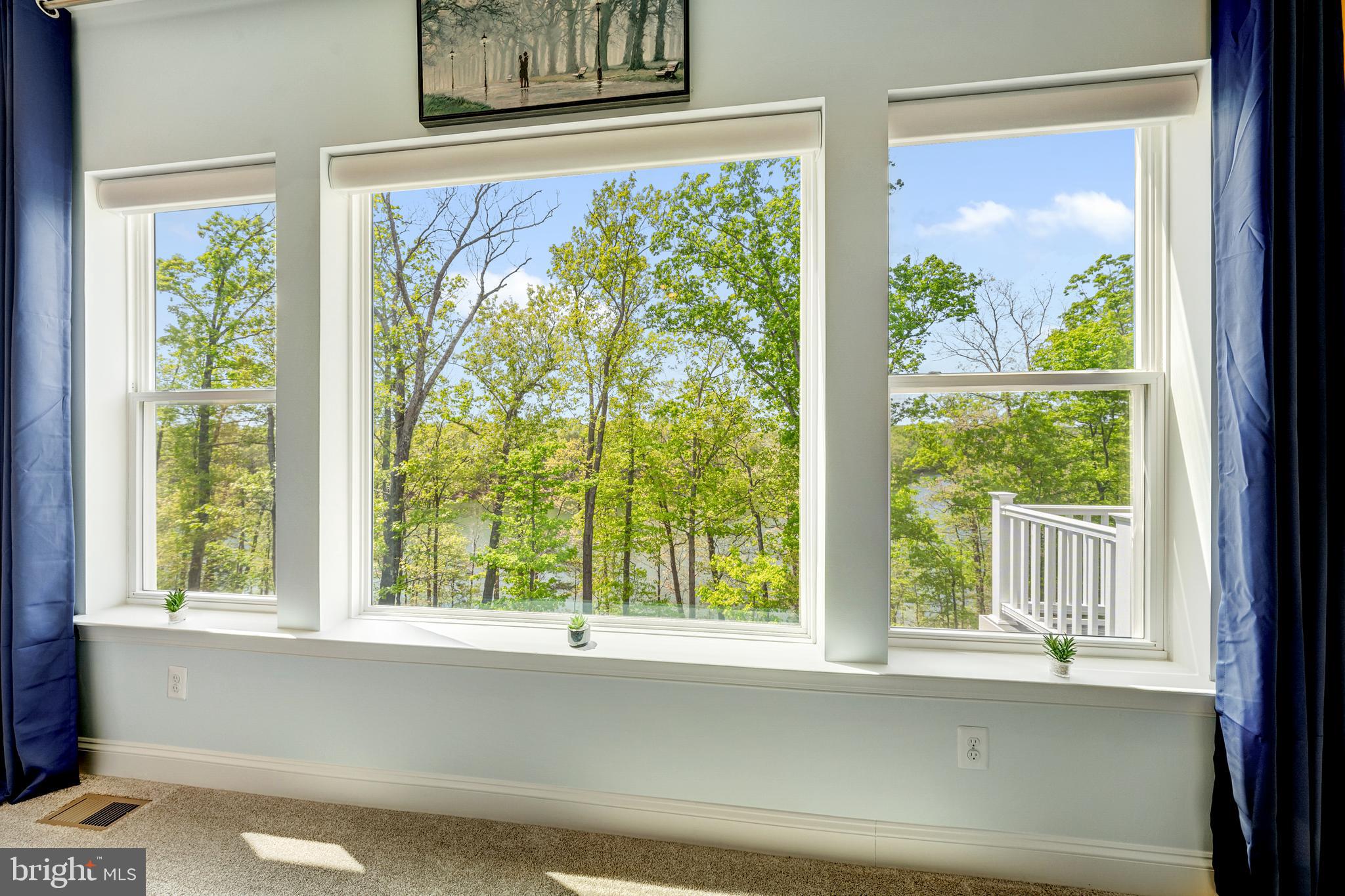 LAKE FREDERICK - Residential