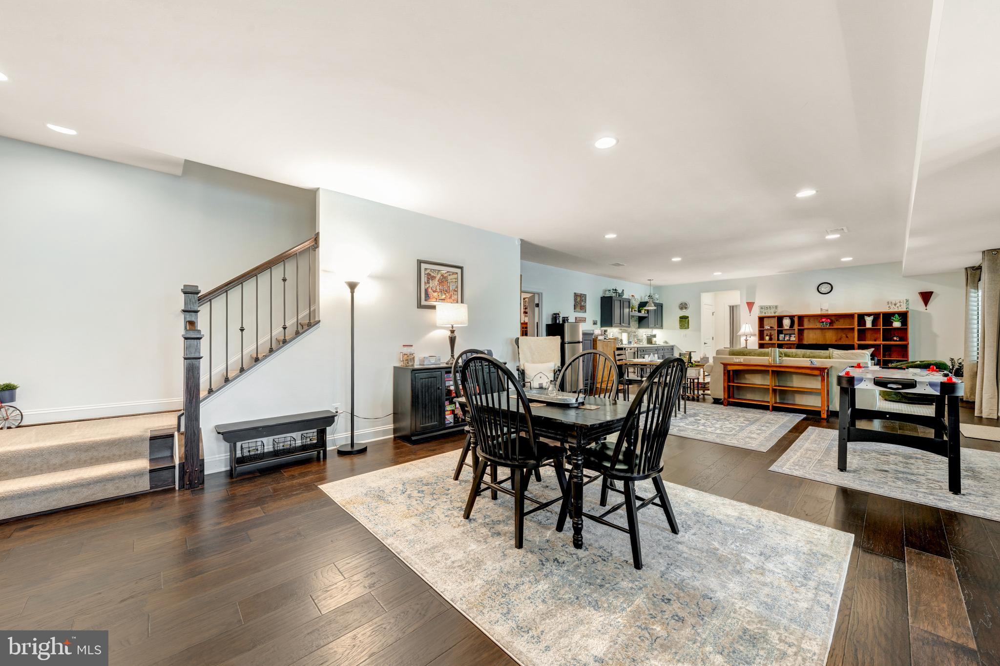LAKE FREDERICK - Residential