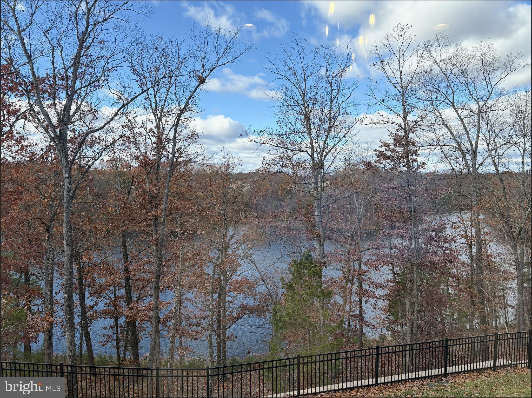 LAKE FREDERICK - Residential