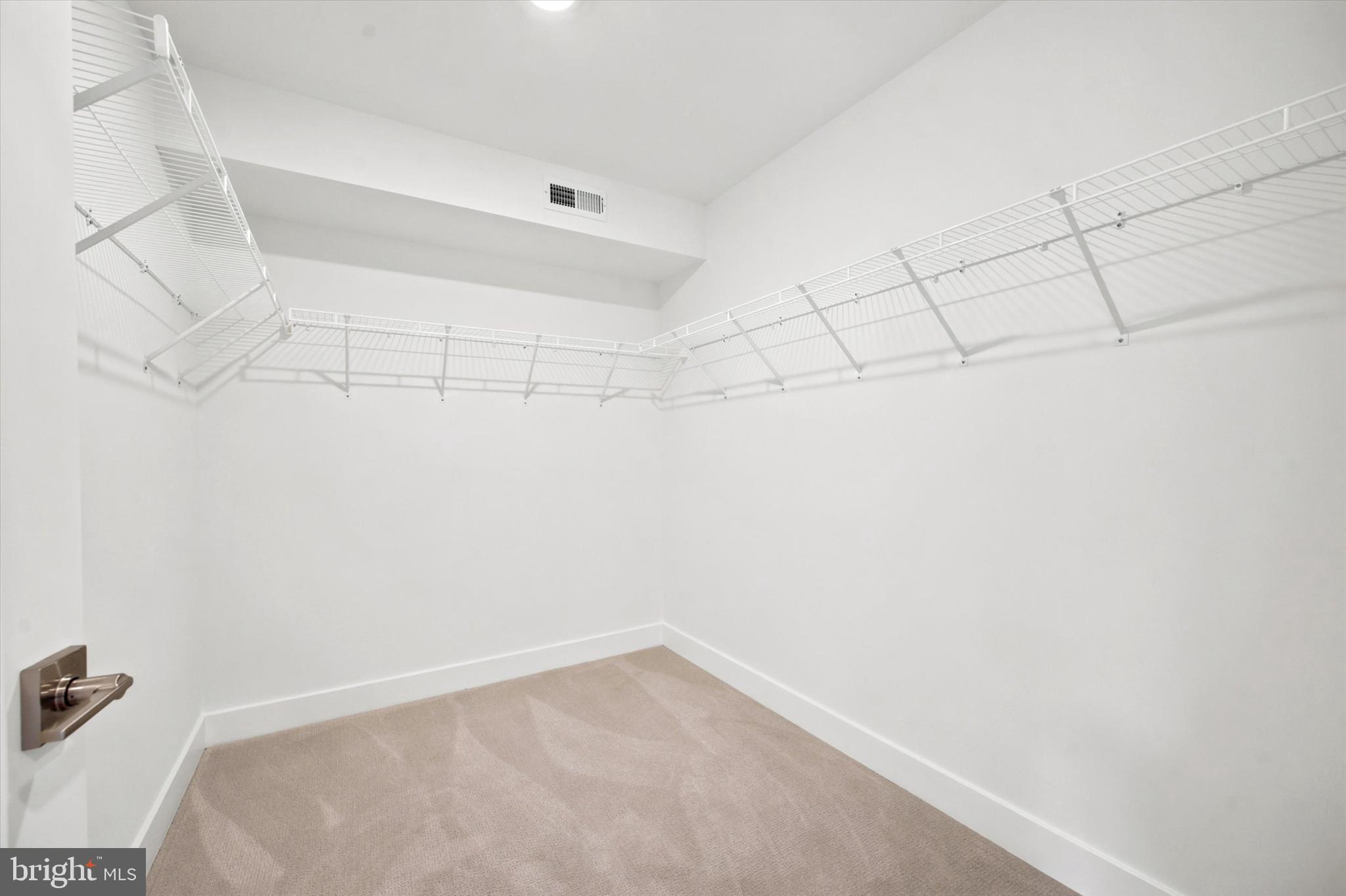 NEWTOWN HGTS - Residential