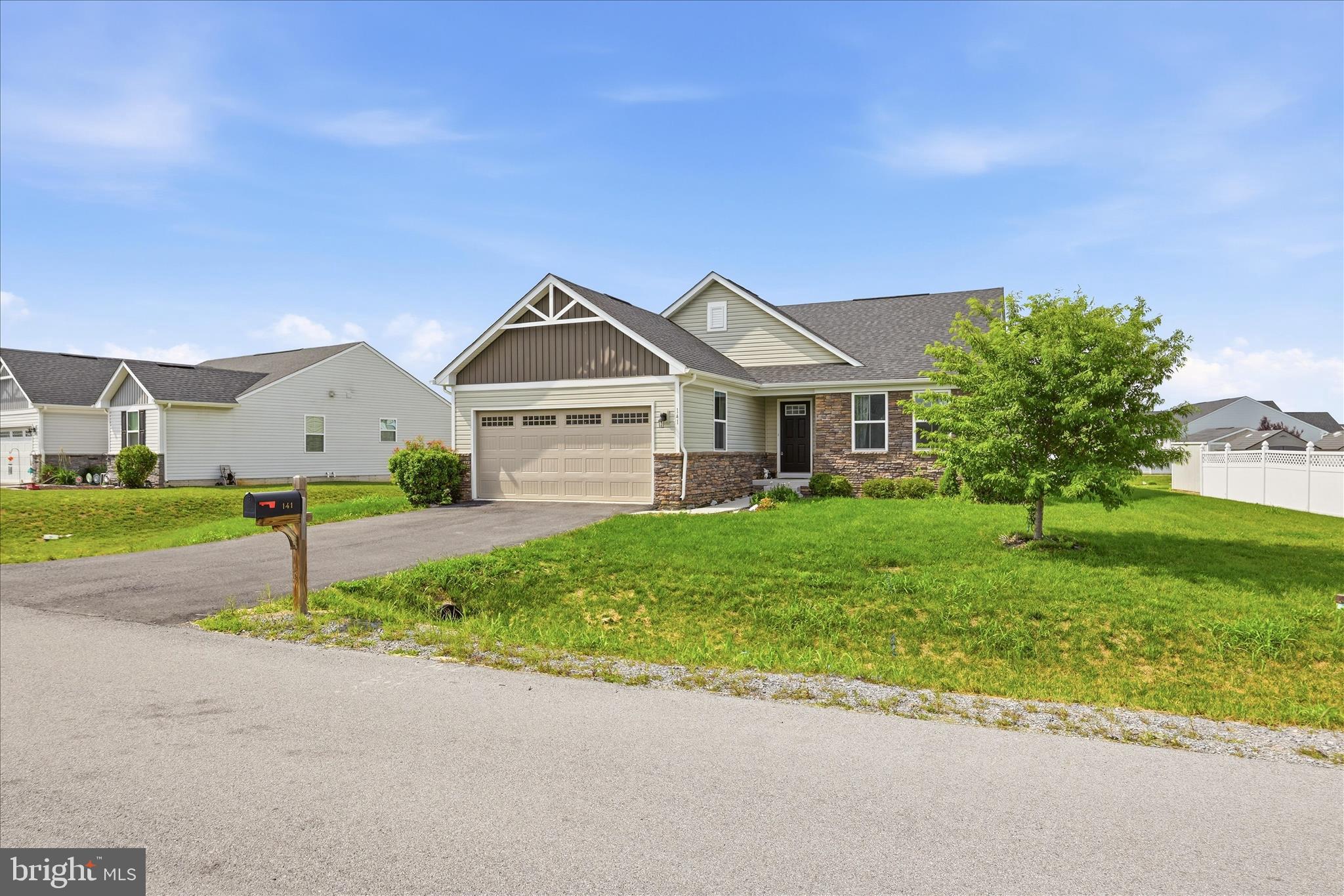 CHANDLERS GLEN - Residential