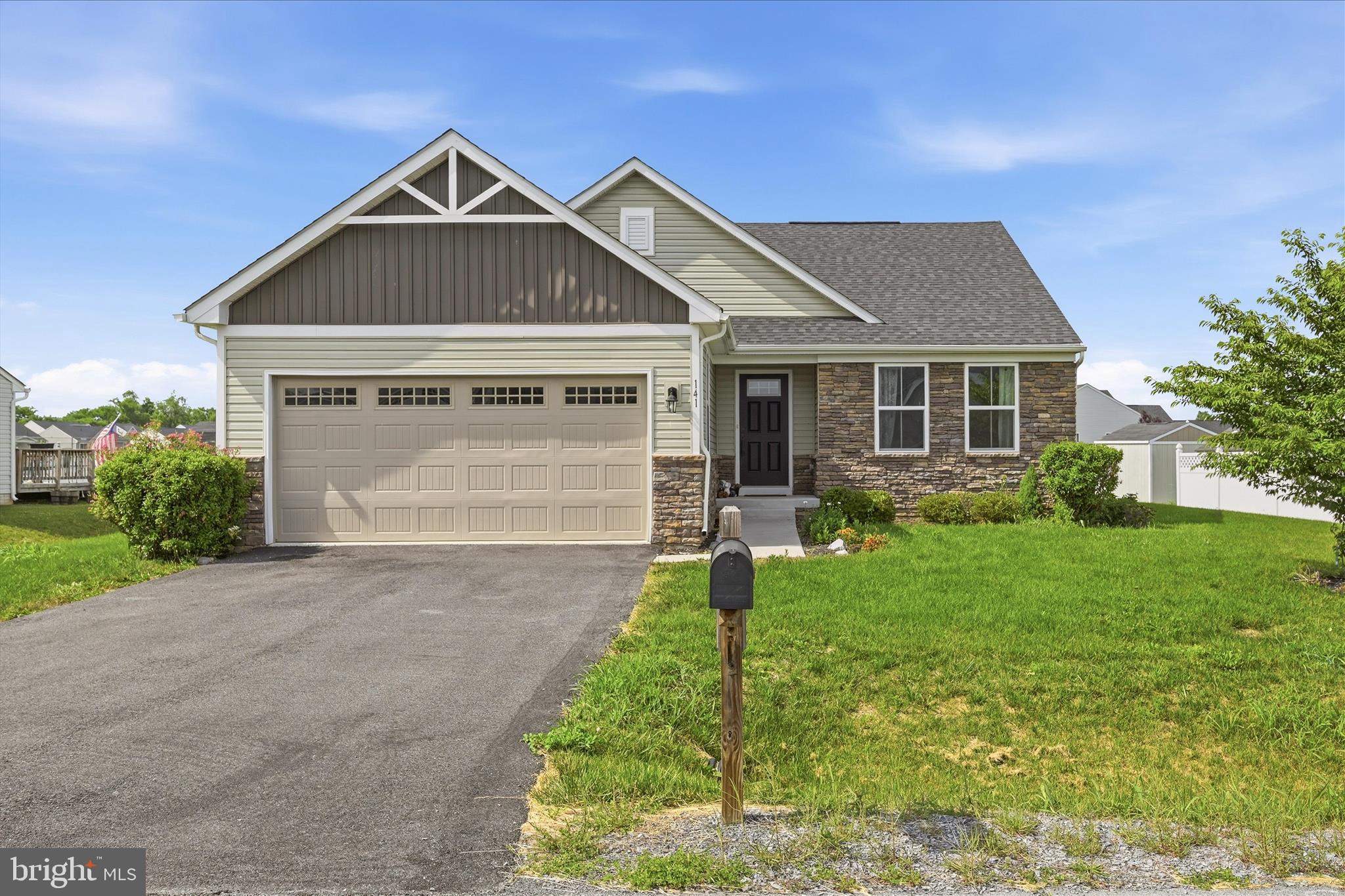 CHANDLERS GLEN - Residential