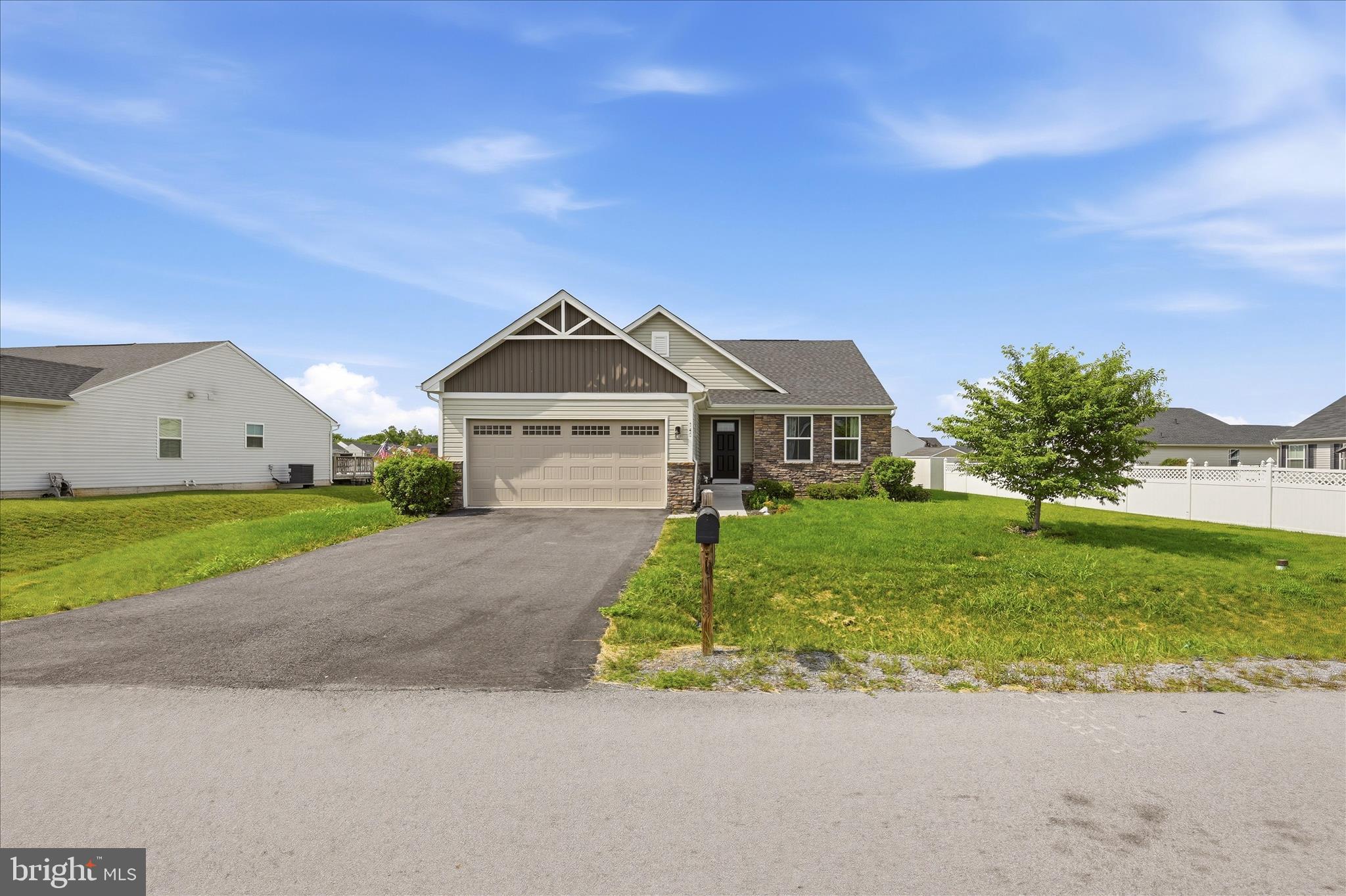 CHANDLERS GLEN - Residential